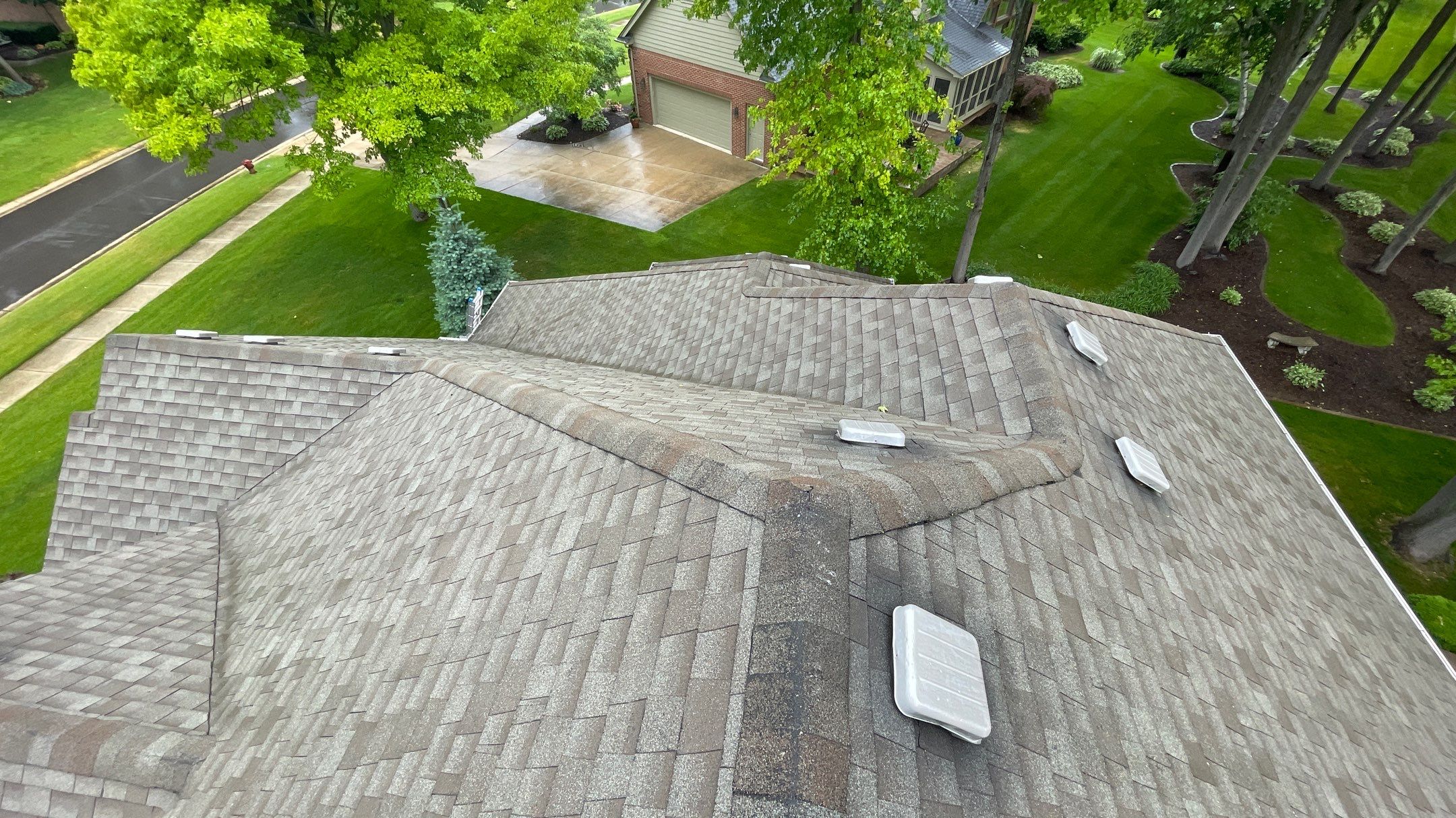 Roof Replacement using CertainTeed Landmark by 180 Contractors