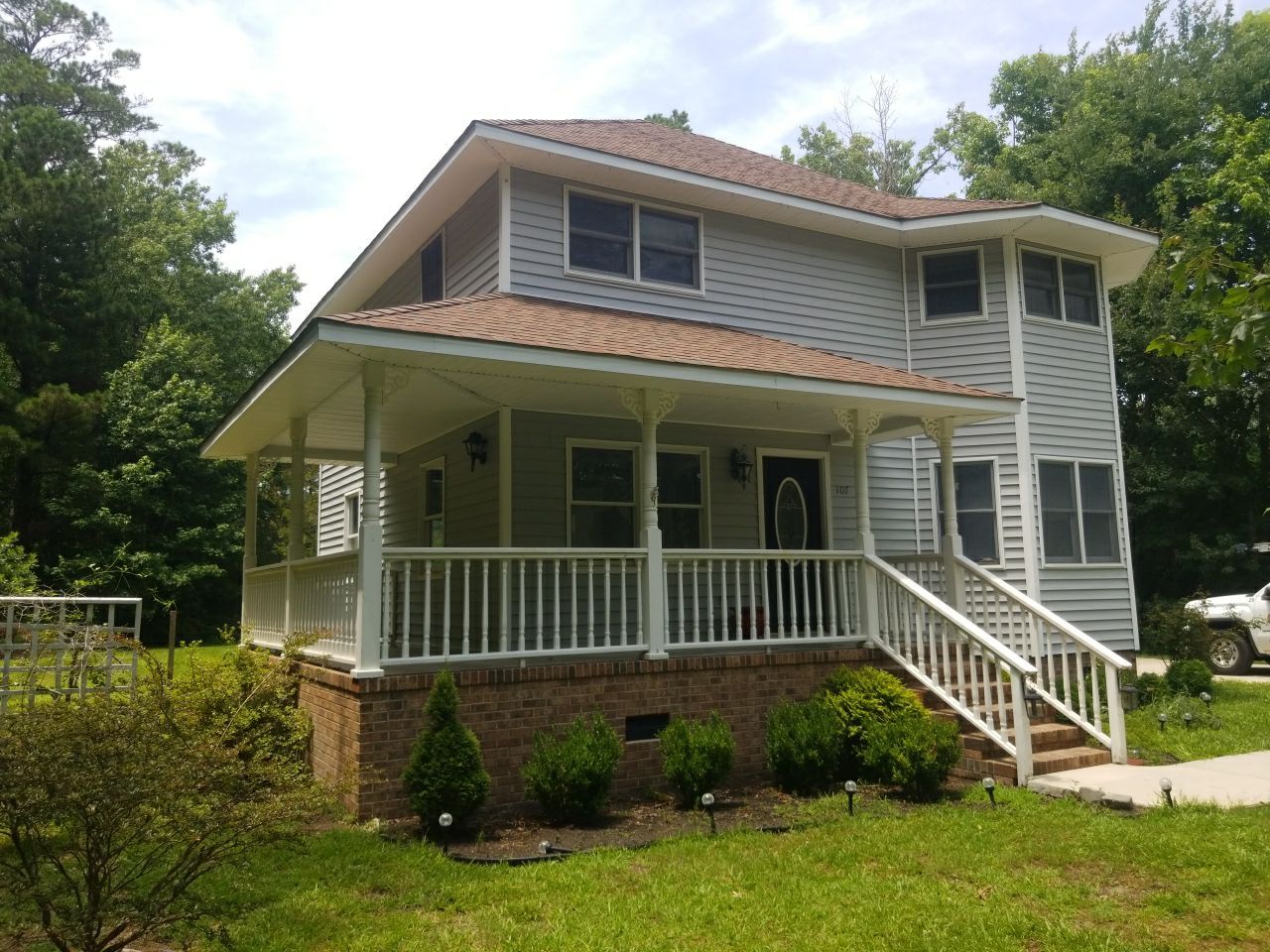 Hughes - Gutter 107 Maid Marian Court • Manteo, NC 27954 by Gallop Roofing & Remodeling, Inc.