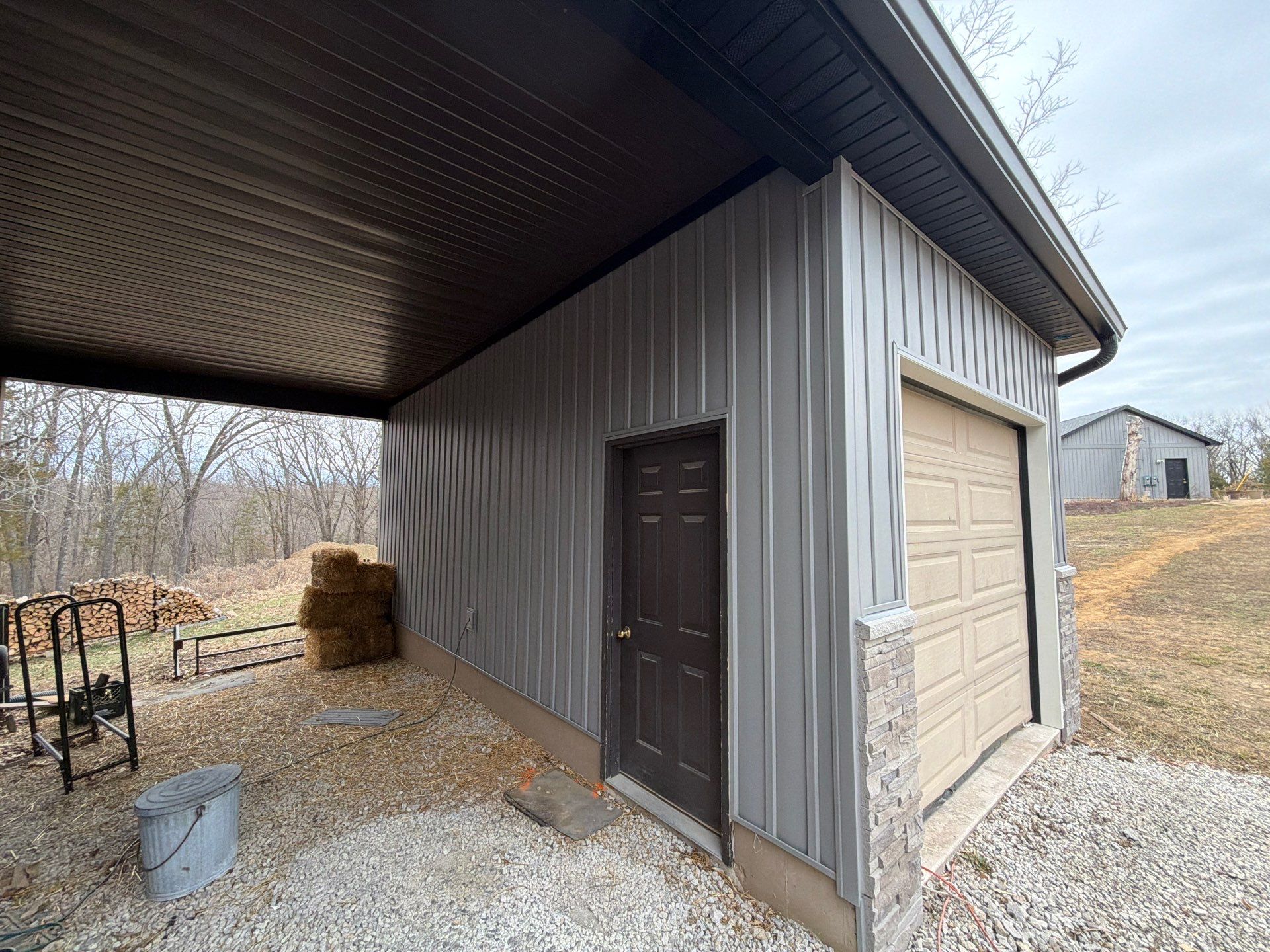 Project in Defiance by Acute Roofing And Exteriors 