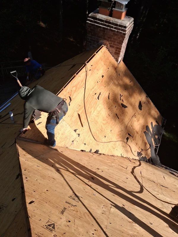 Architectural Asphalt Shingle Roof Replacement in Frederick, Maryland by Frederick Roof Repair
