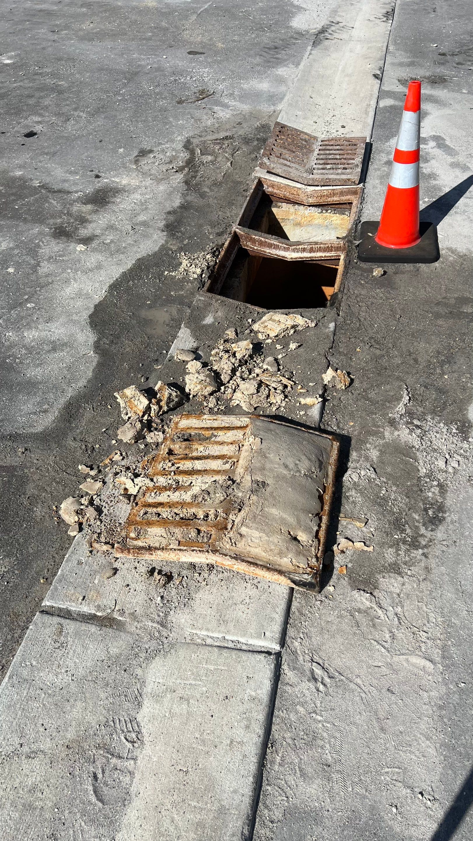 New Construction Storm Drain System Cleaning by APS Power & Water