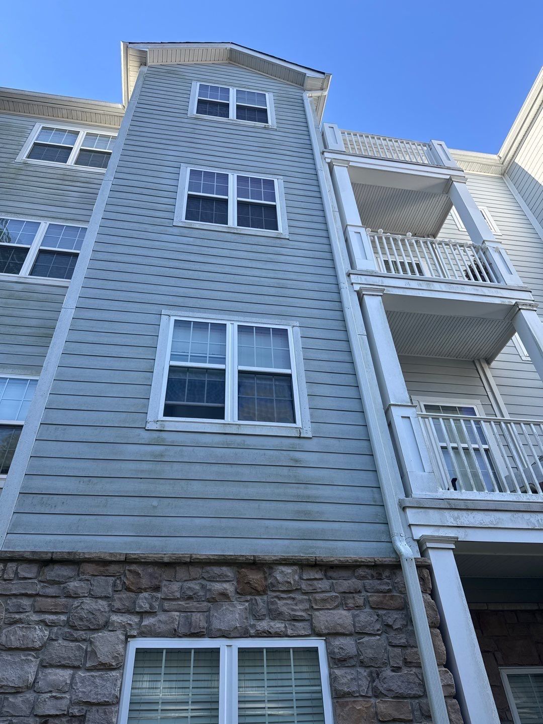 Clean multiple exterior surfaces by SJ Exterior