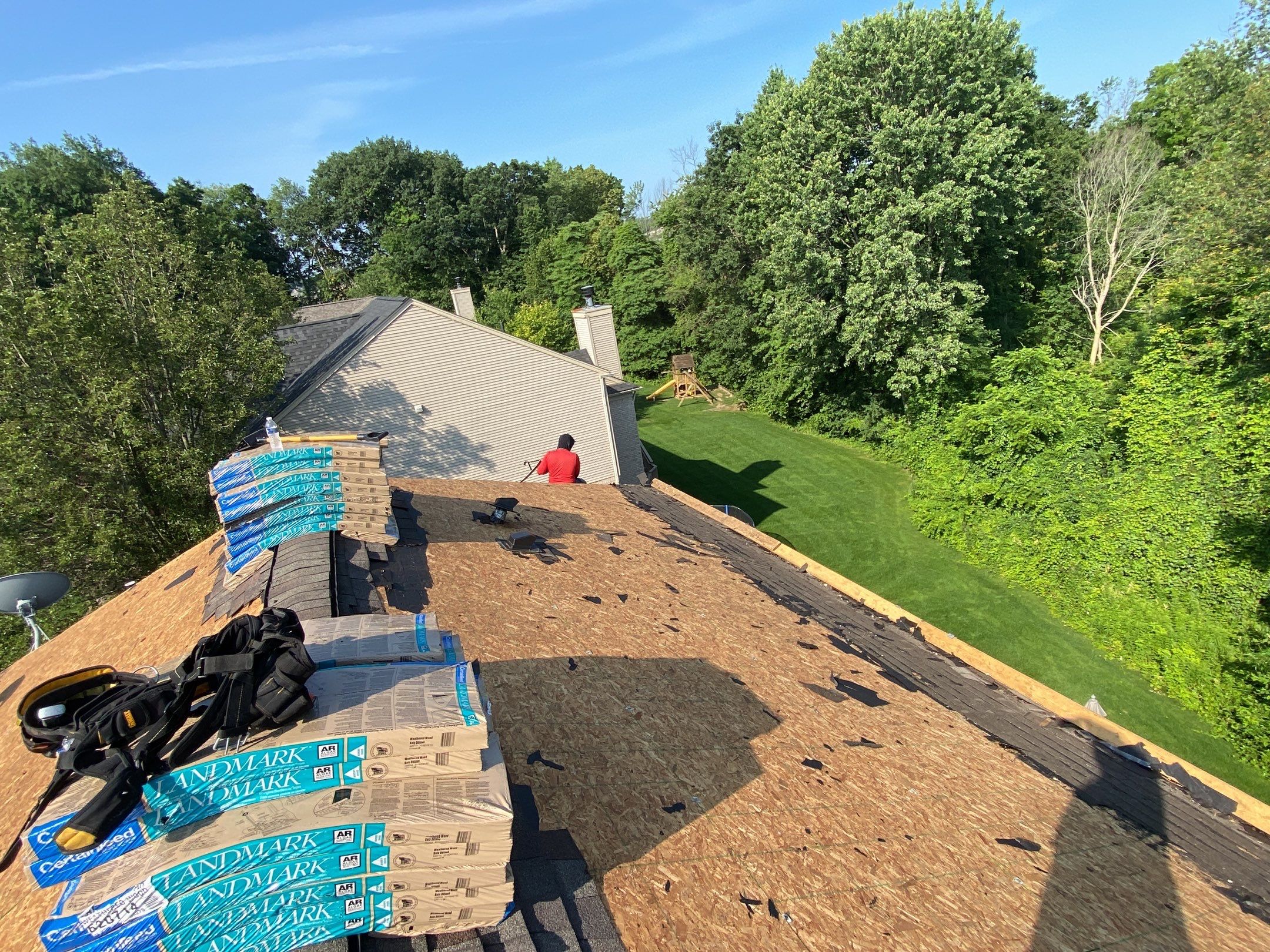 Roof Replacement using CertainTeed Landmark by 180 Contractors