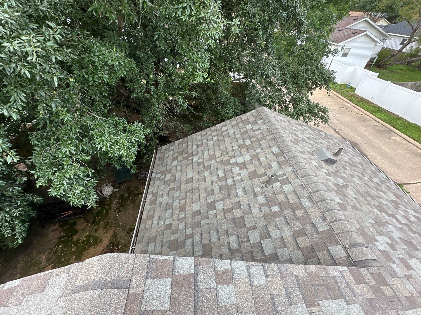 Residential Roofing Installation using Owen's Corning Duration (Lifetime) Shingles by Roof Repair Company