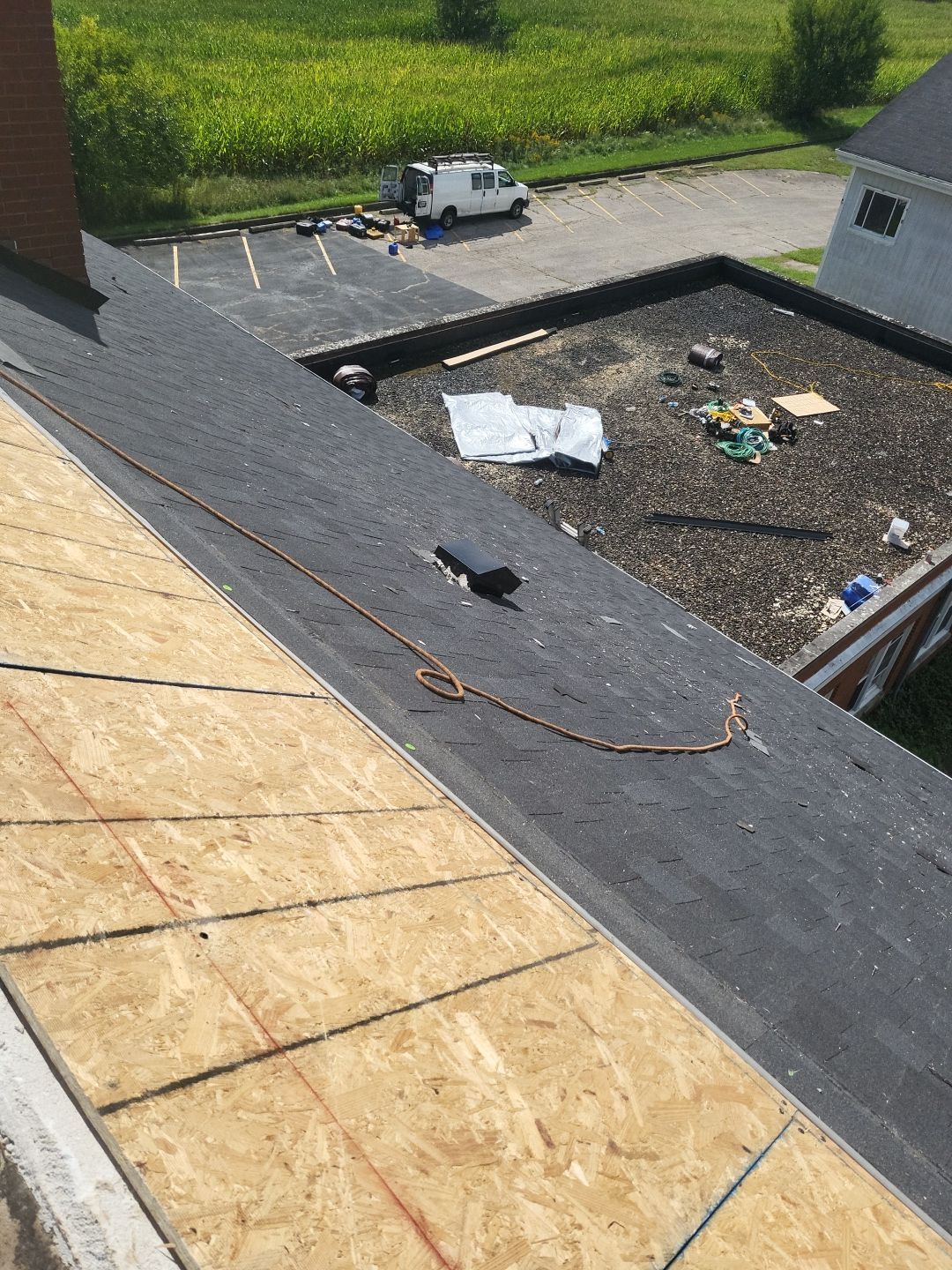 ATLAS PINNACLE COLOR: BLACK PRISTINE by Eagle Eye Roofing