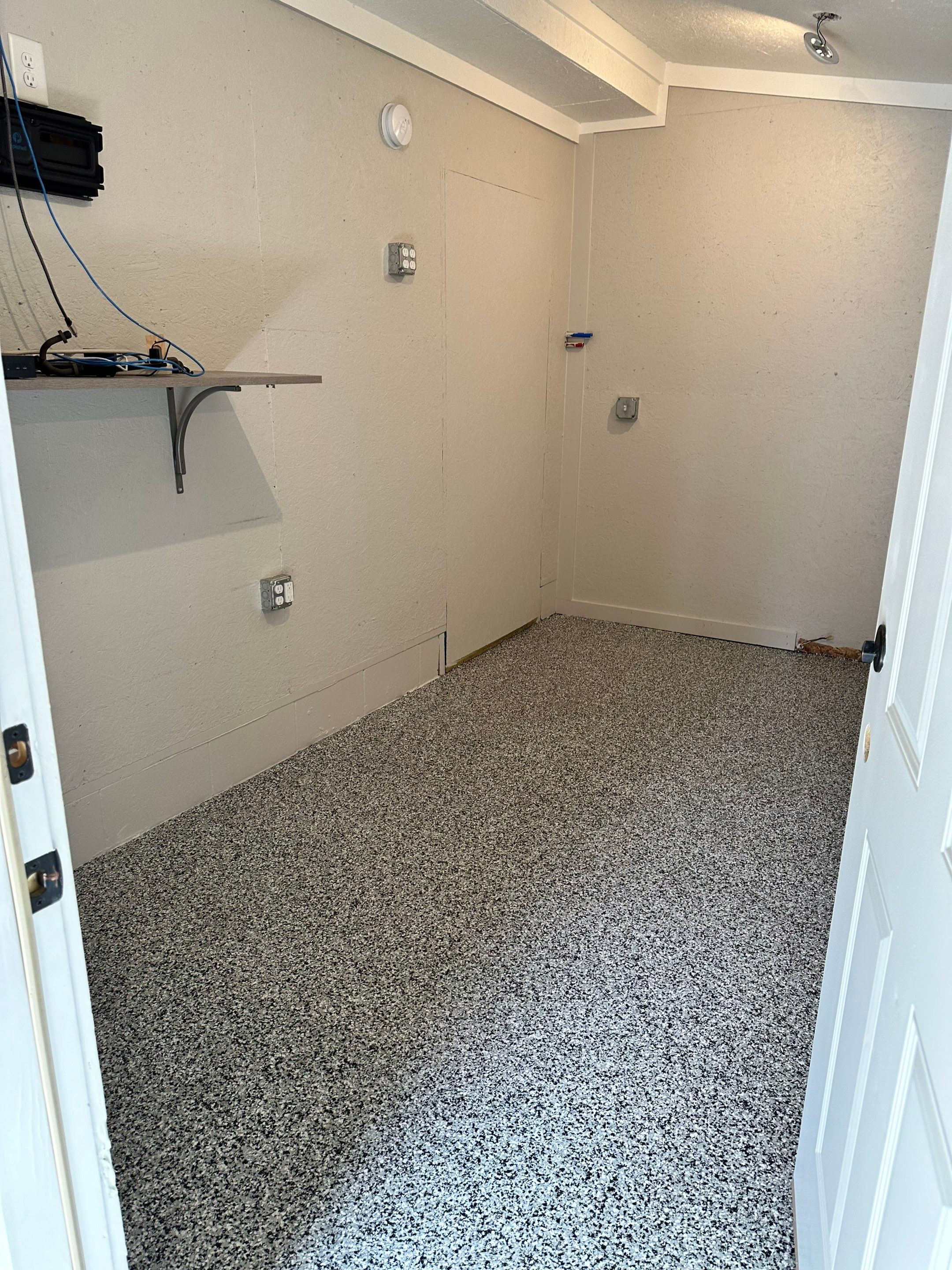 Epoxy Floor by Gordon Painting