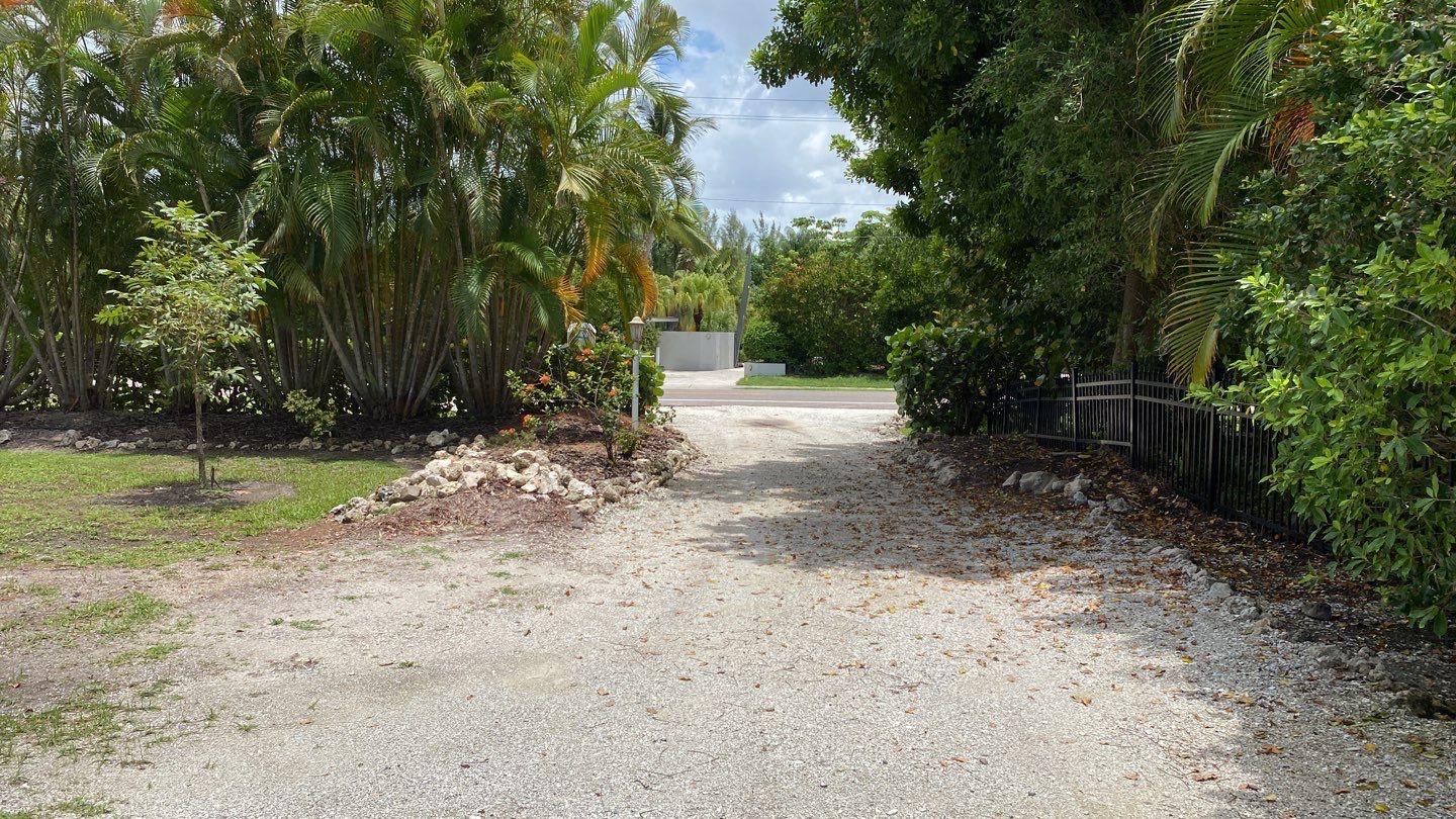 Longboat Key, FL 6 ft. Tall Entry Gates & Shadowbox Wood Fence by Asap fence and gates, LLC