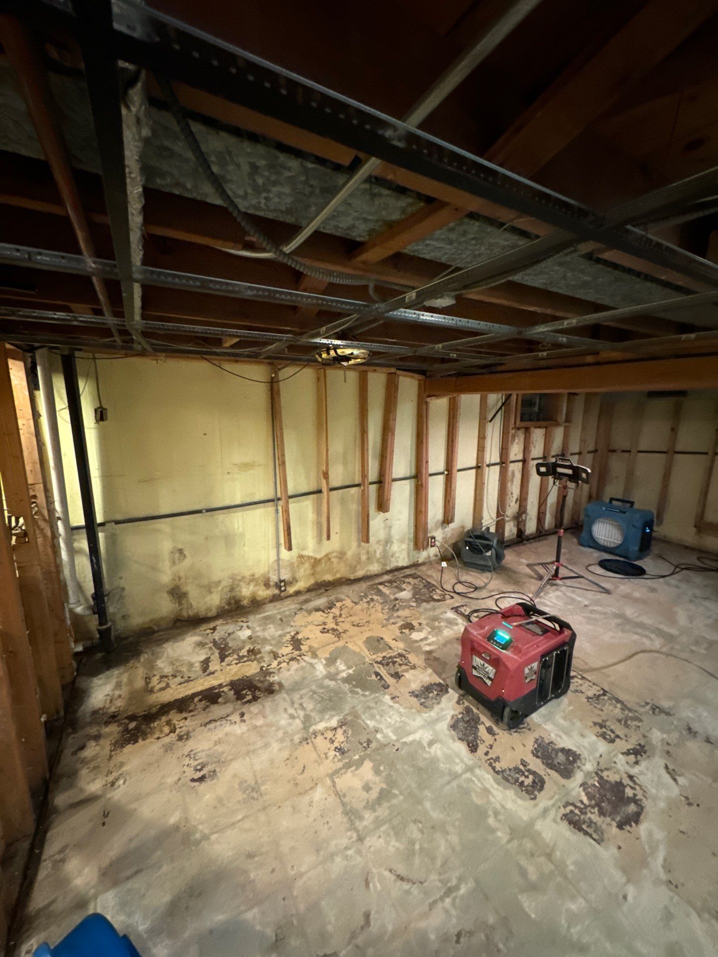 Water pipe break behind a wall by Chicagoland Water Medics