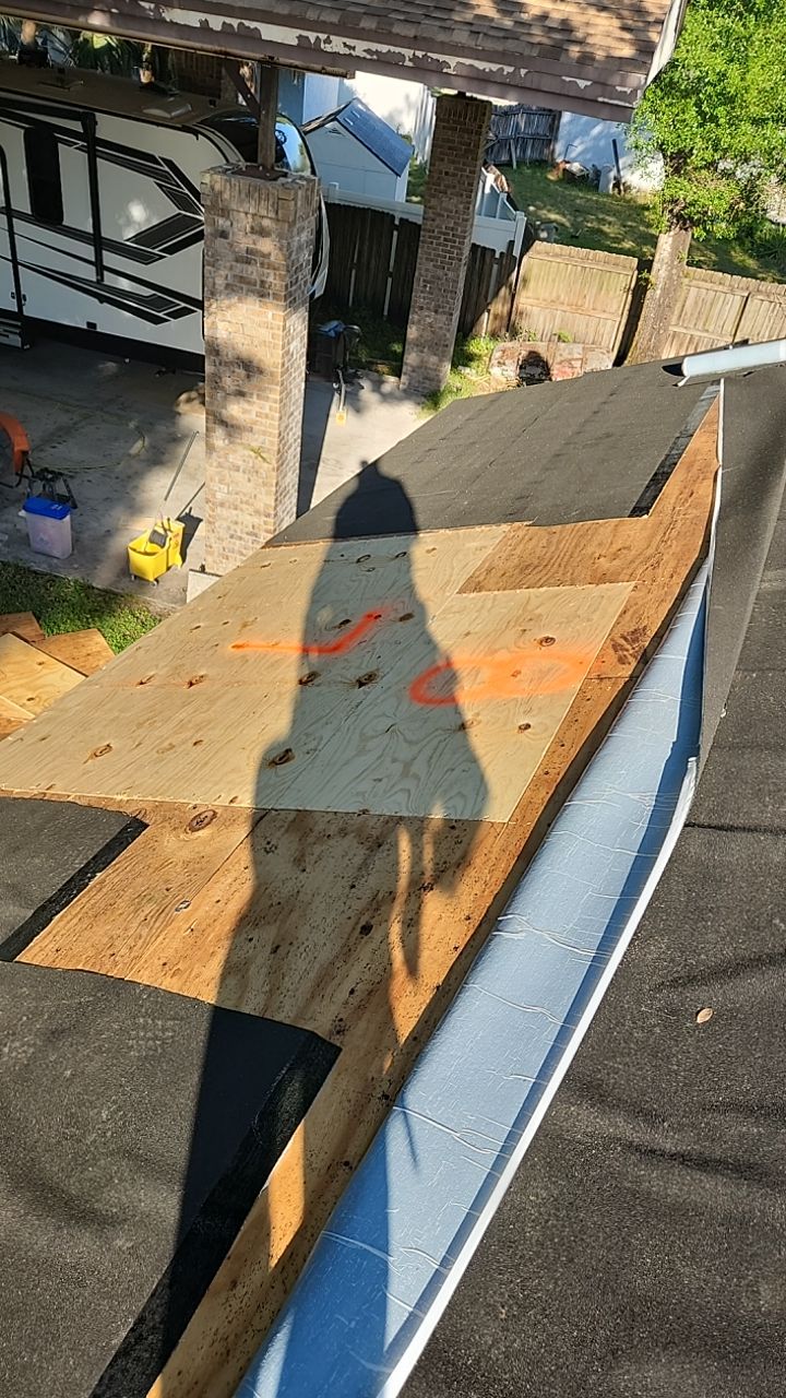 Project in Pinellas Park 33782 by Mitchell Roofing Company LLC 