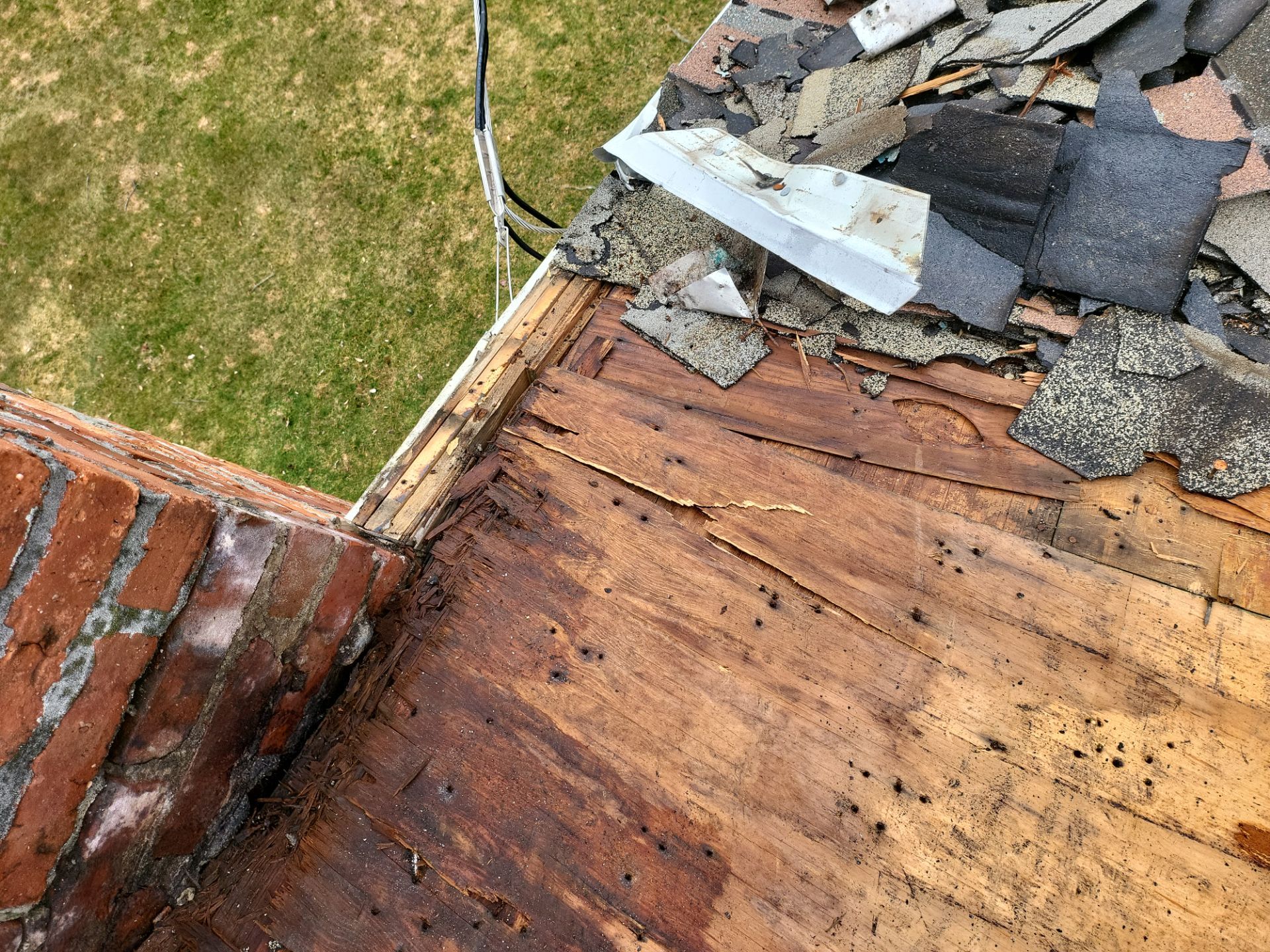 Residential Roofing Installation using Owens Corning TruDefinition Duration Designer - Black Sable by A Plus Exterior