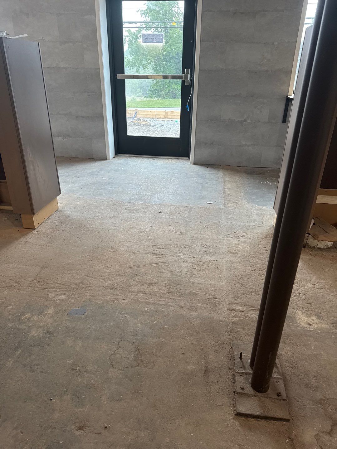 Slight Polish Project in McKees Rocks by Floors in a Day, Inc