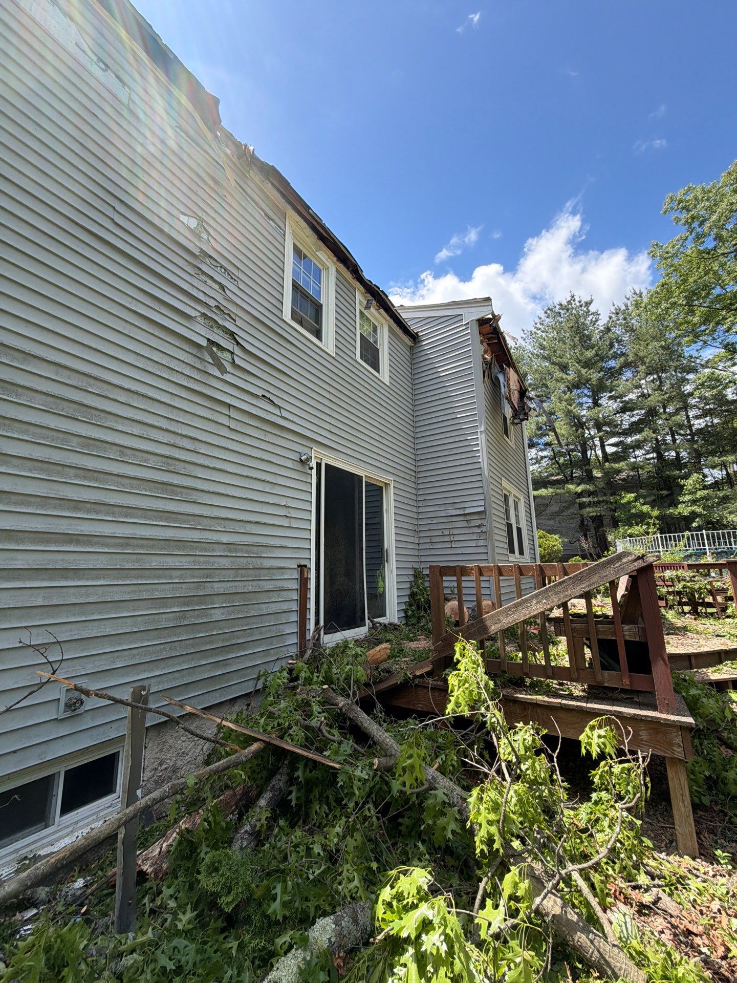Emergency Temporary repair due to a Tree impact in North Reading by Boston Board Up