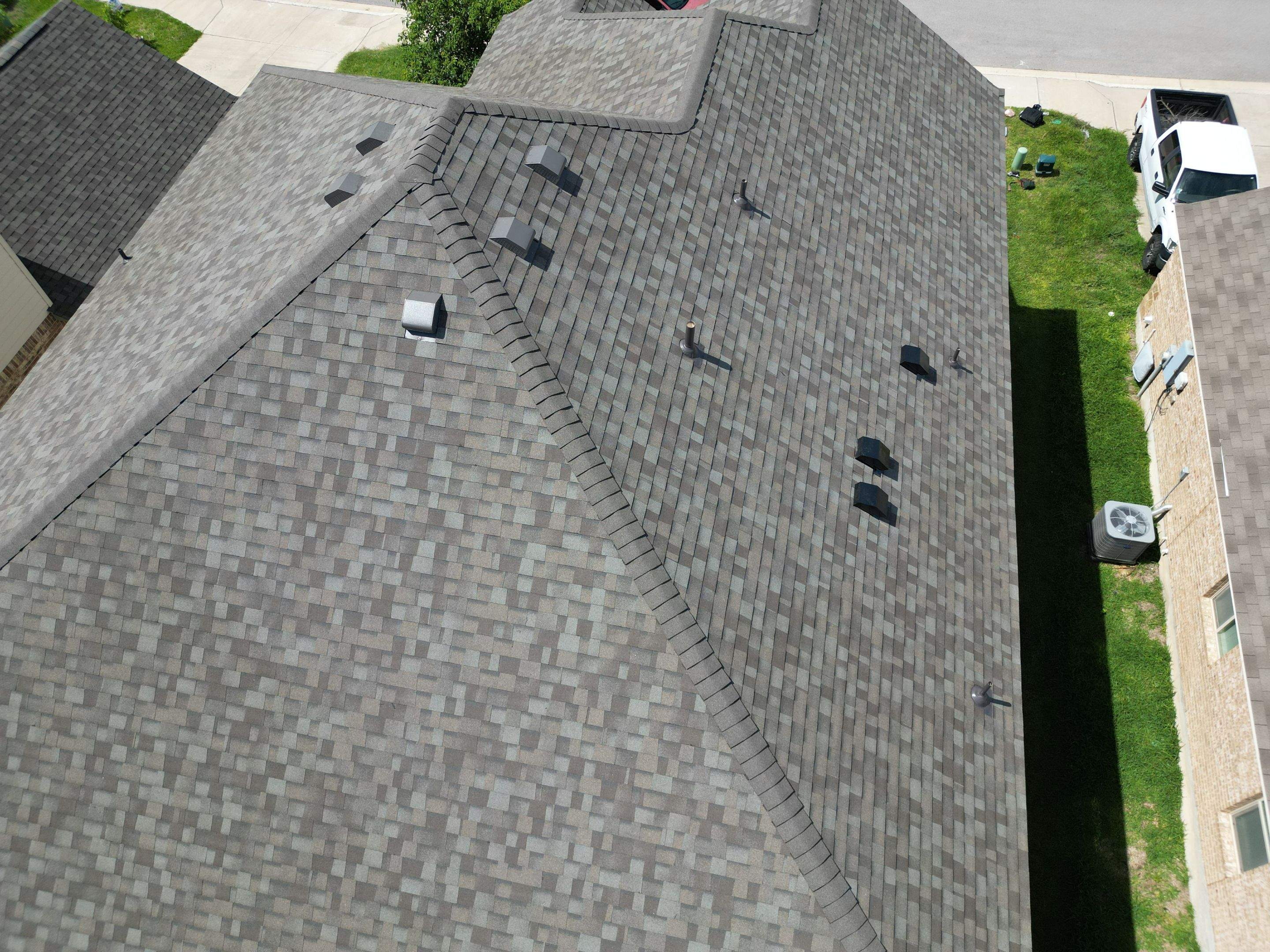 New Driftwood - Owens Corning TruDefinition Duration by RoofsOnly.com