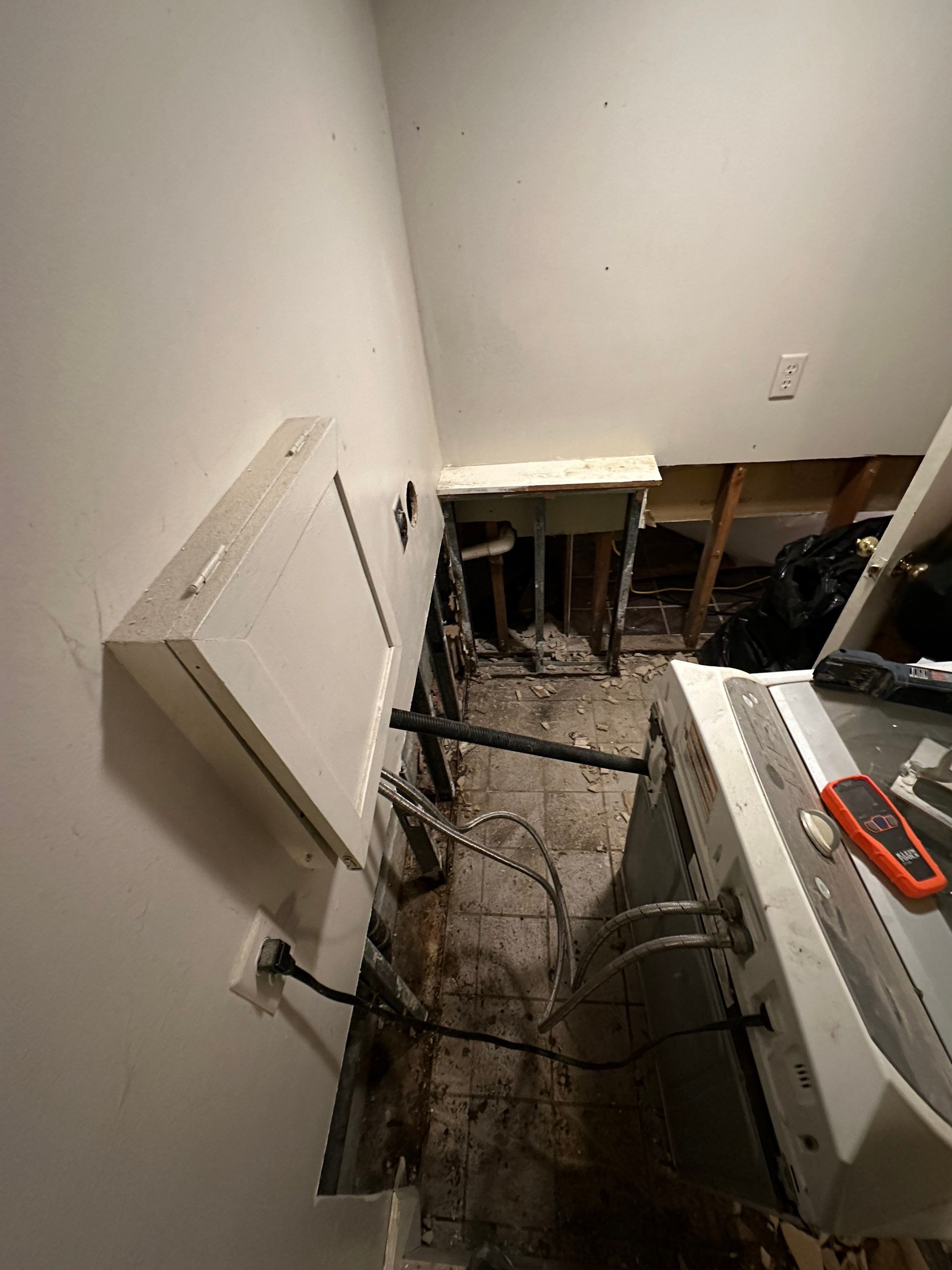 Basement Mold Remediation by Home Guarantee, LLC