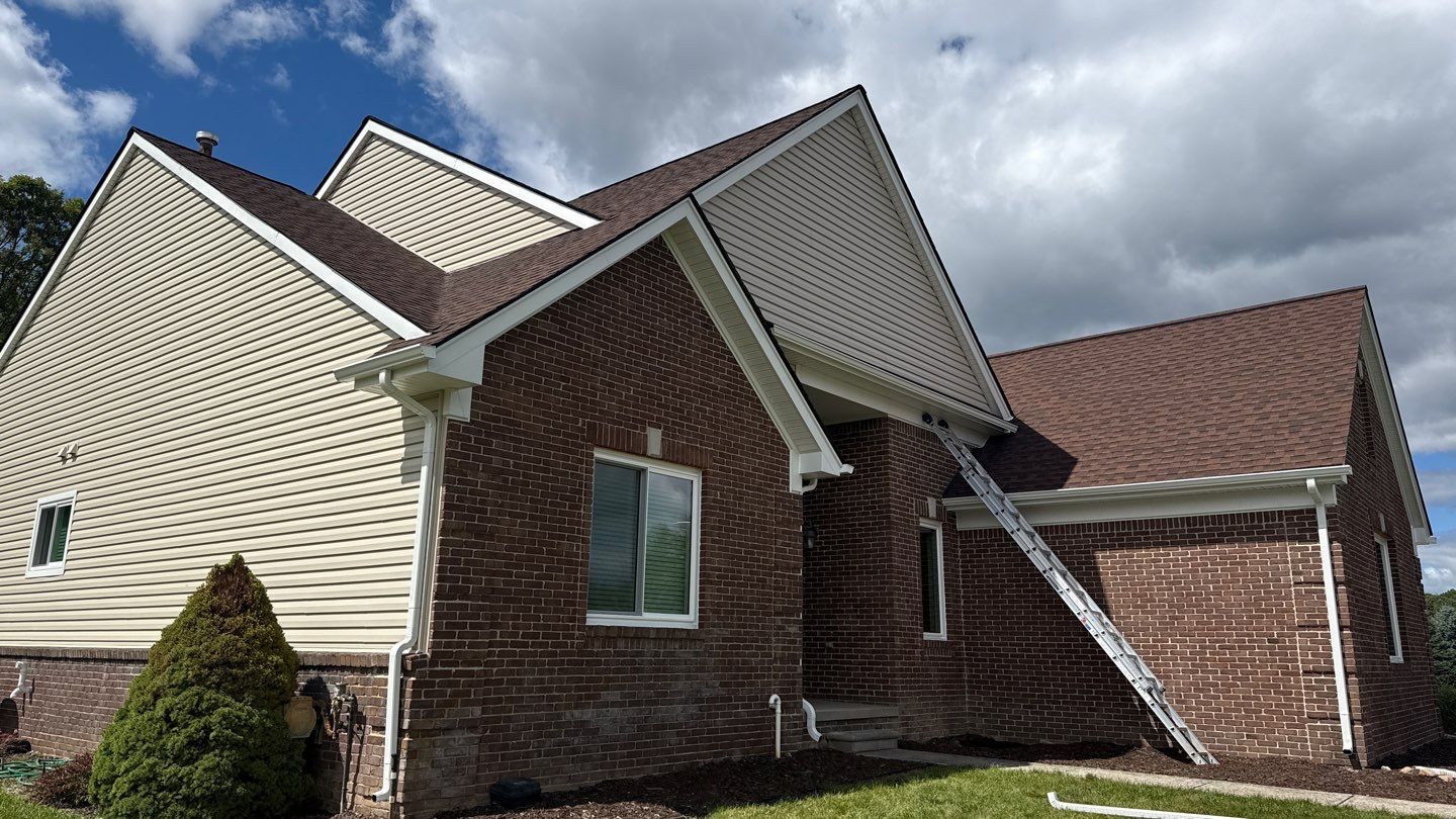 Siding Replacement using Alside D4 Odyssey-Plus Dutchlap Tuscan Clay by 180 Contractors