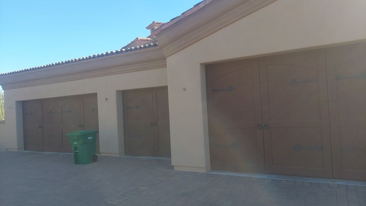 8,600 s.f. Single Family Home in Paradise Valley Arizona 85253 by Crash of Rhinos Painting & Garage Floors
