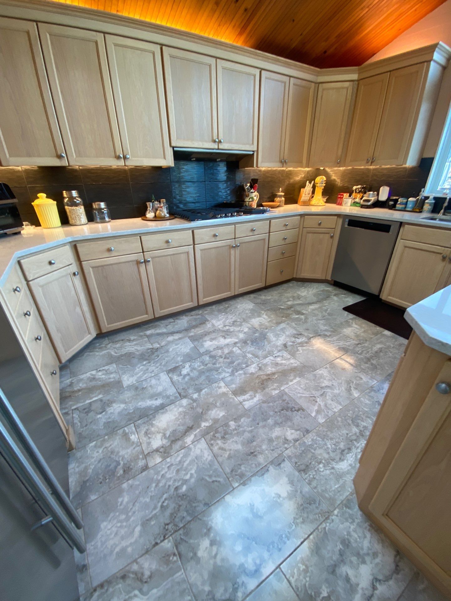 Maid Service in Lake Oswego by Cloud 9 Professional Cleaning Services