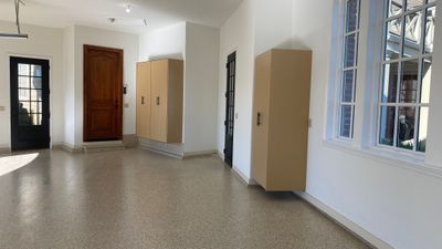 Karen Z. upgrades her garage!