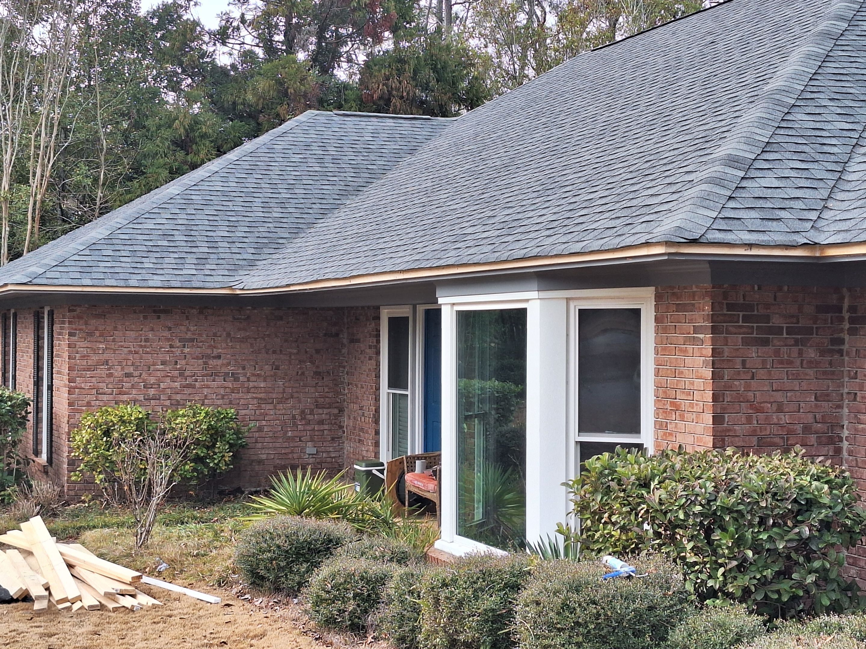 Residential Door Repair by iGreen Solutions