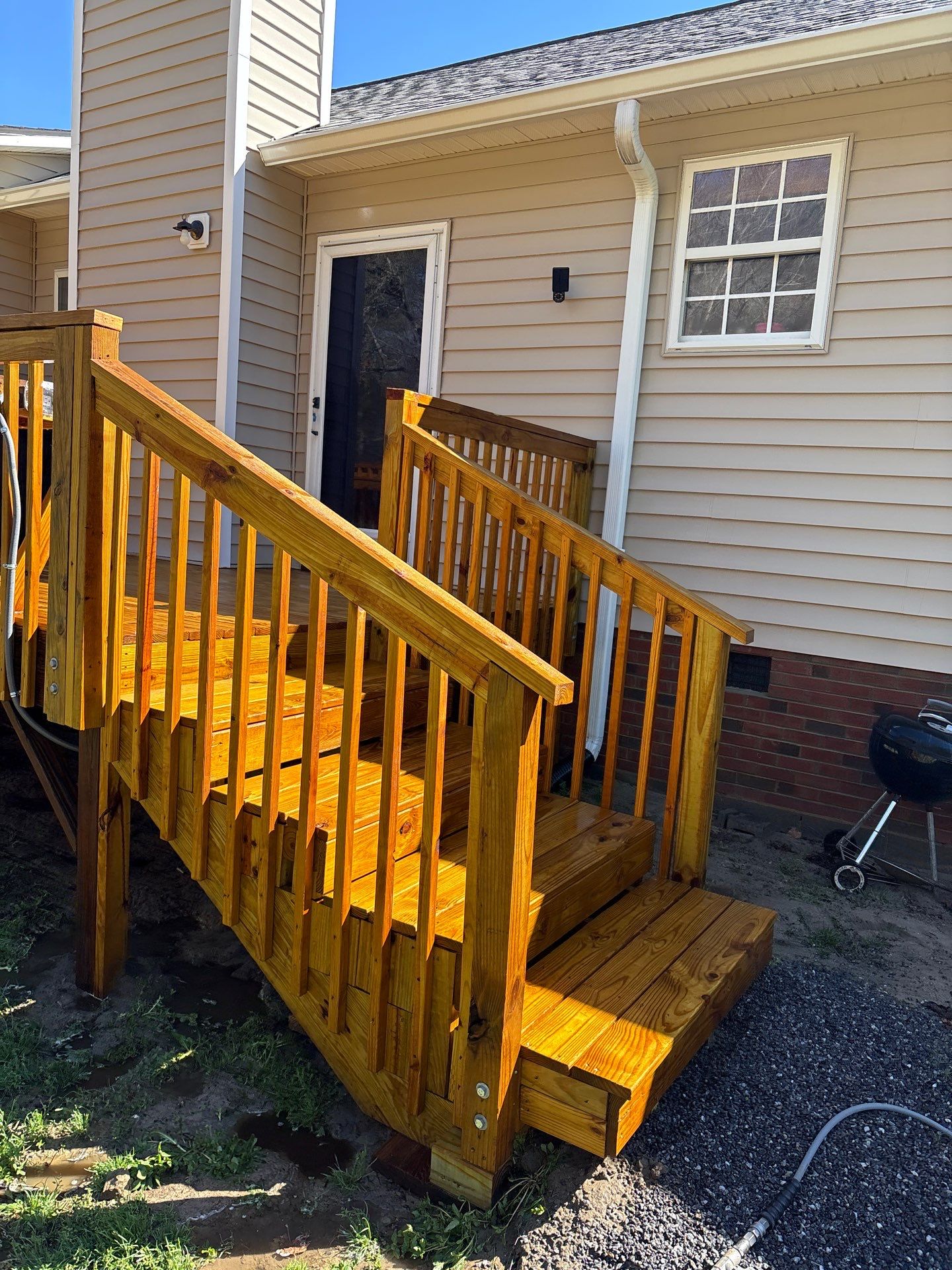 Deck using Wood Sealant by DuraSeal