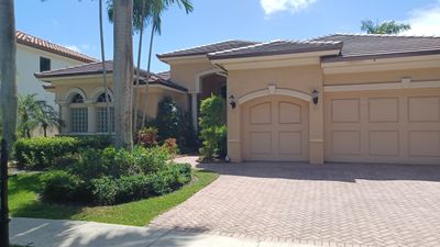Residential Roofing Installation using Eagle Roofing Tile
