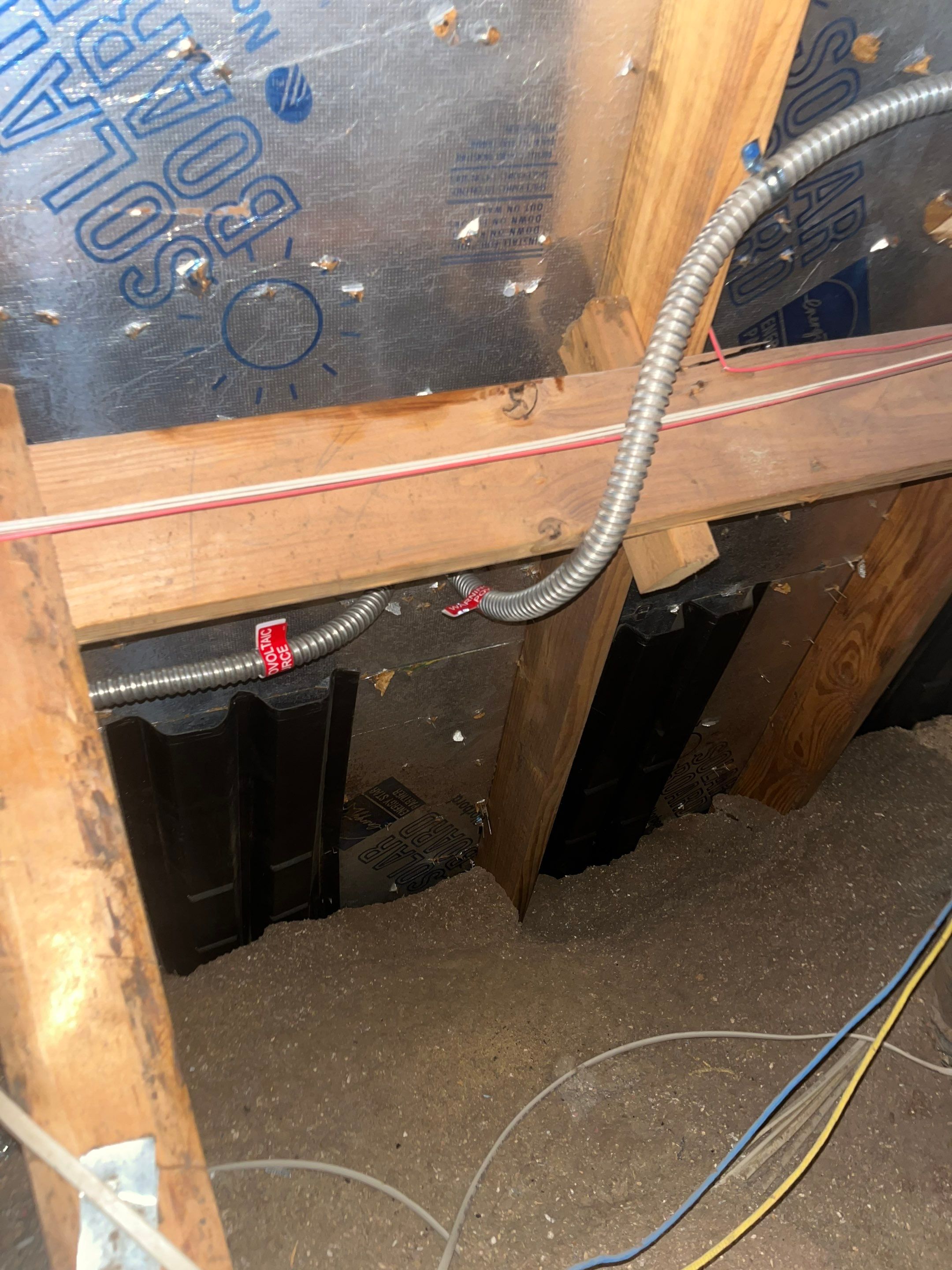 Matts 21.5KW Solar and 27KW Tesla Battery Backup by Trojan Solar