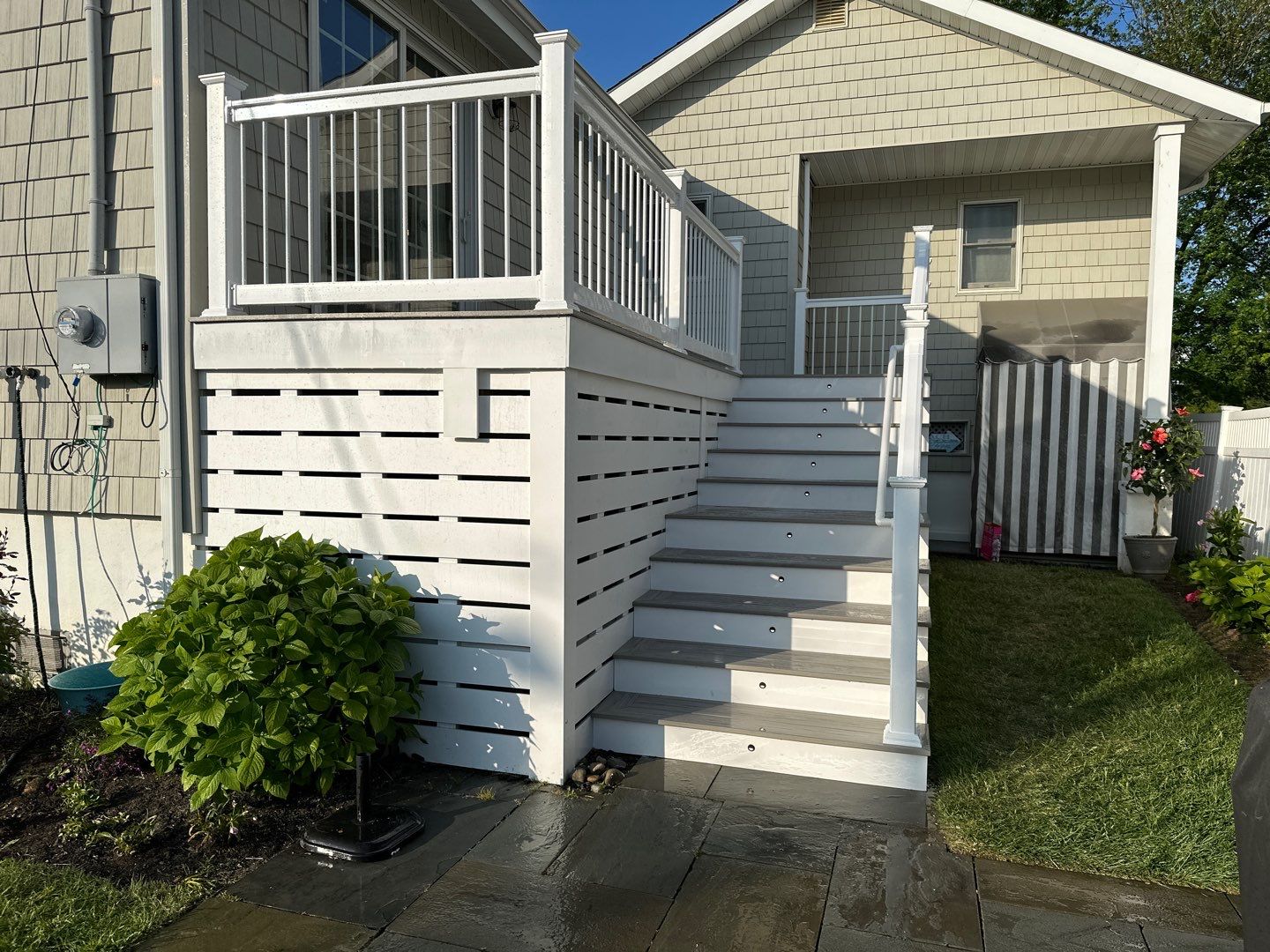 Resurface In Monmouth Beach by deck guardian