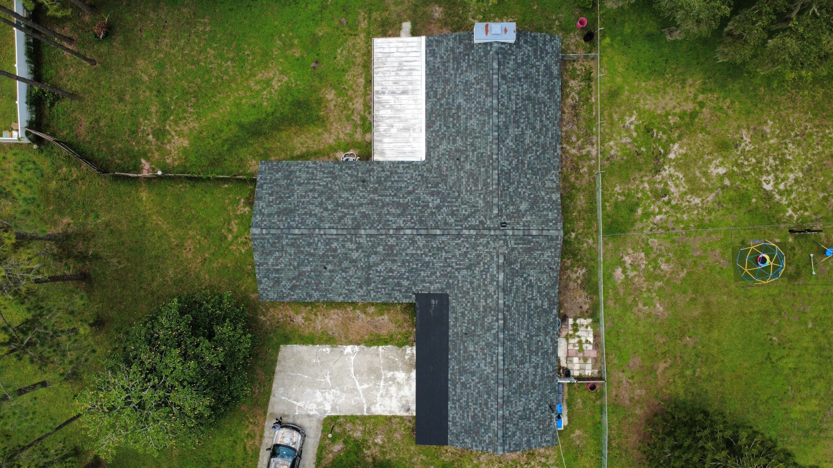 Roof replacement in Lutz, FL by Steadfast Roofing 