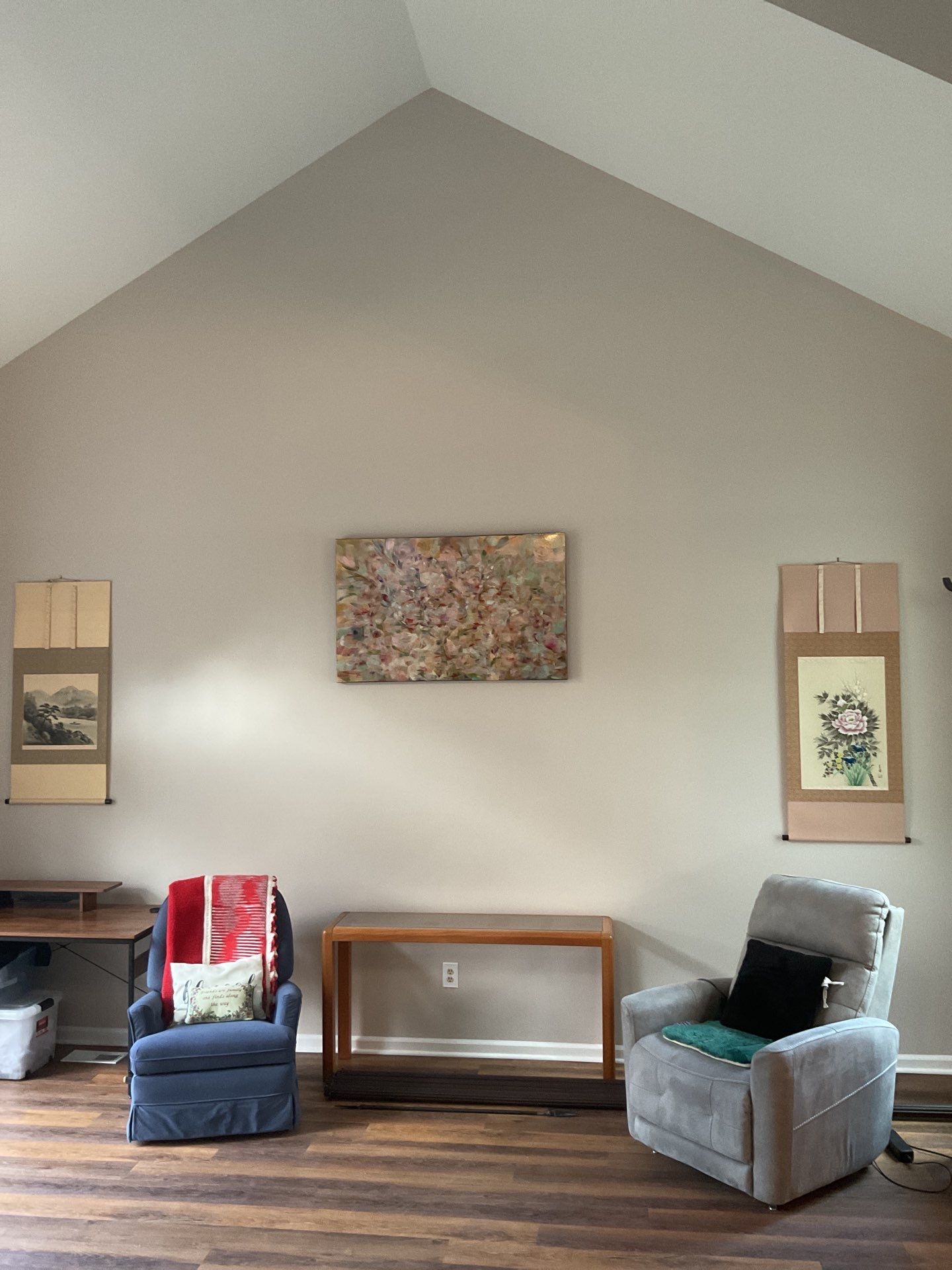 Interior Transformation in Langhorne by Groovy Hues