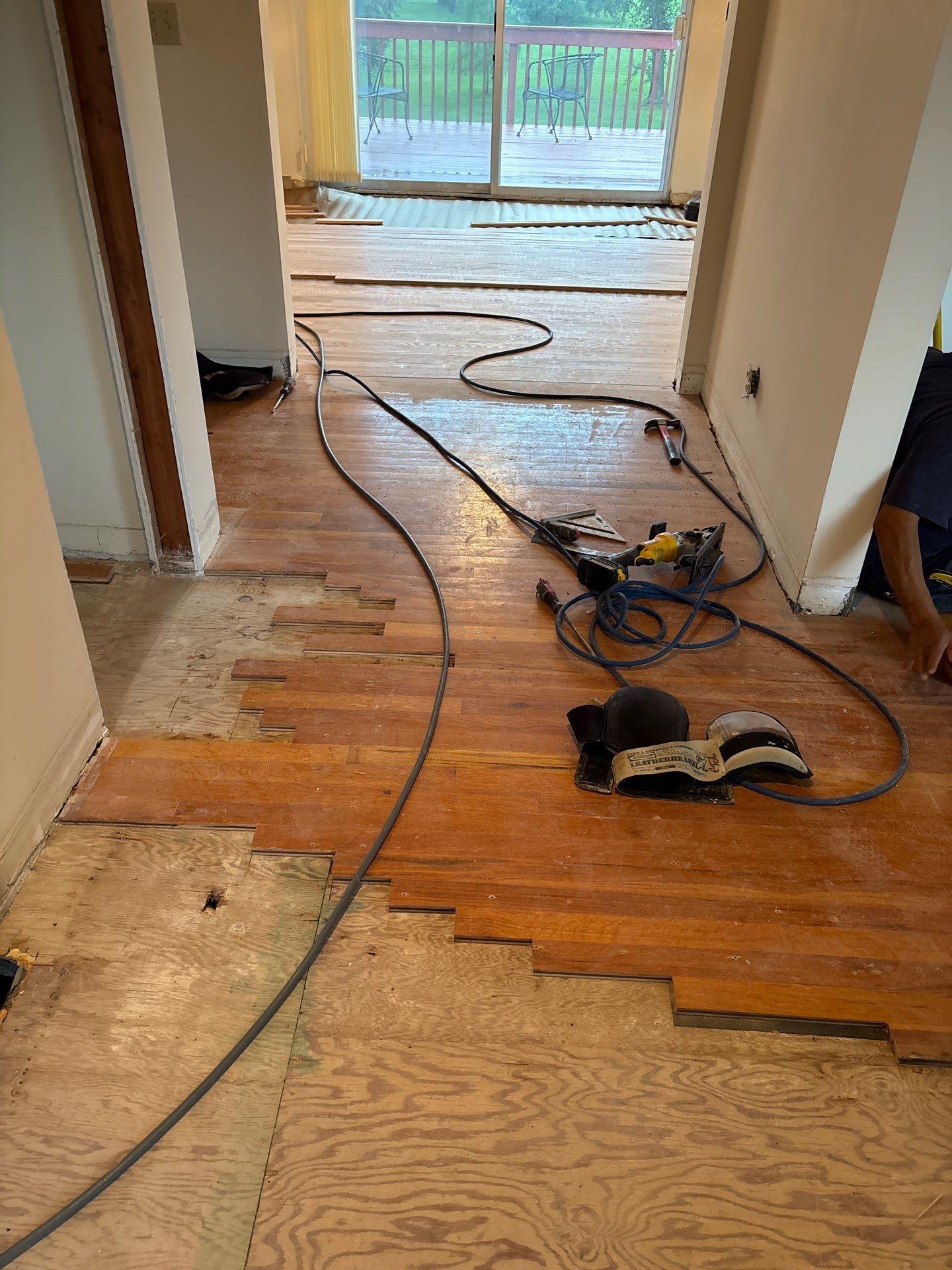 Red Oak Hardwood Floor Installation and Refinishing in Cincinnati by Footprints Floors Kentucky