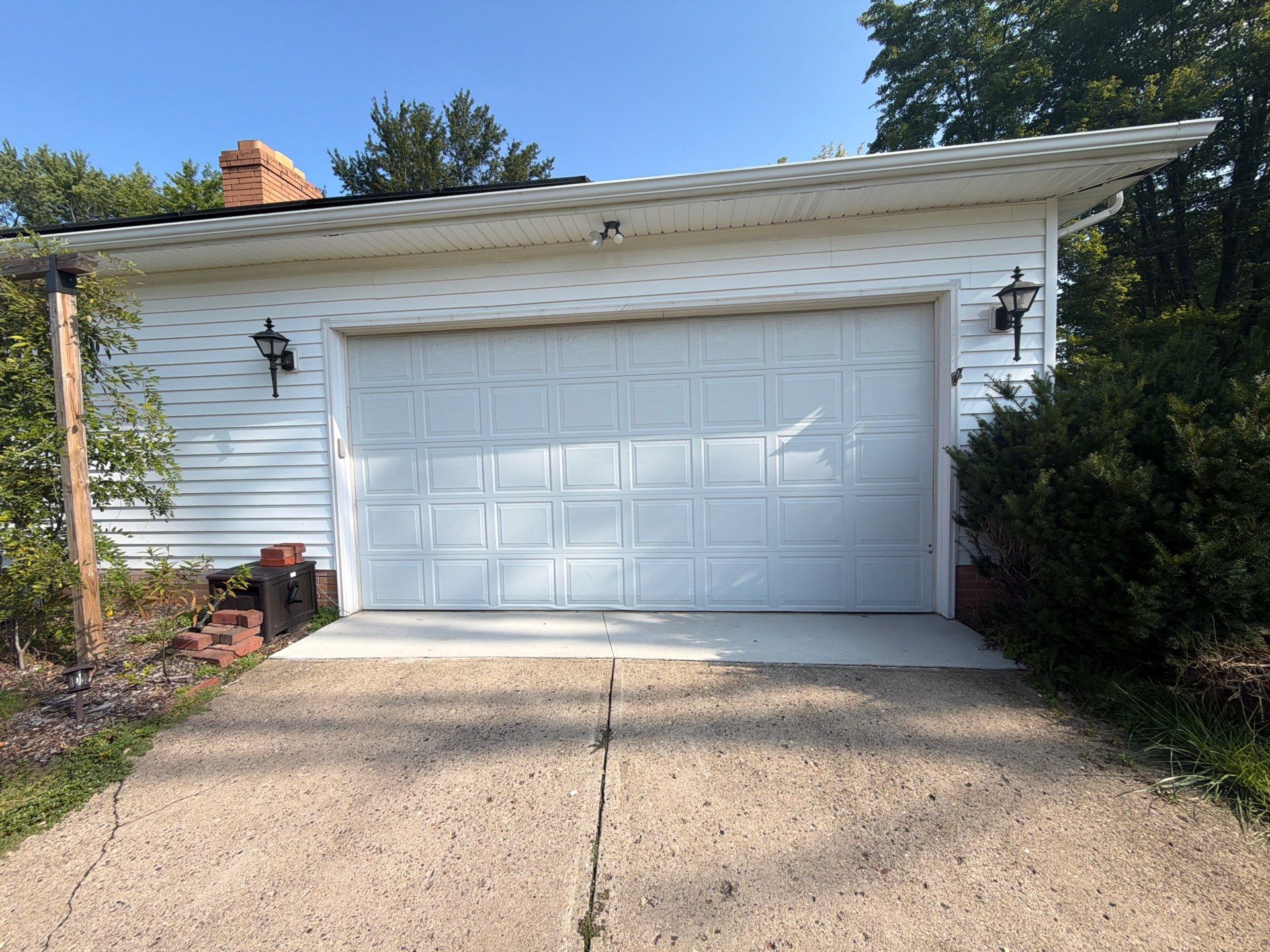 New Garage Door and Opener Installation in Solon OH by Ohio Garage Door Repair