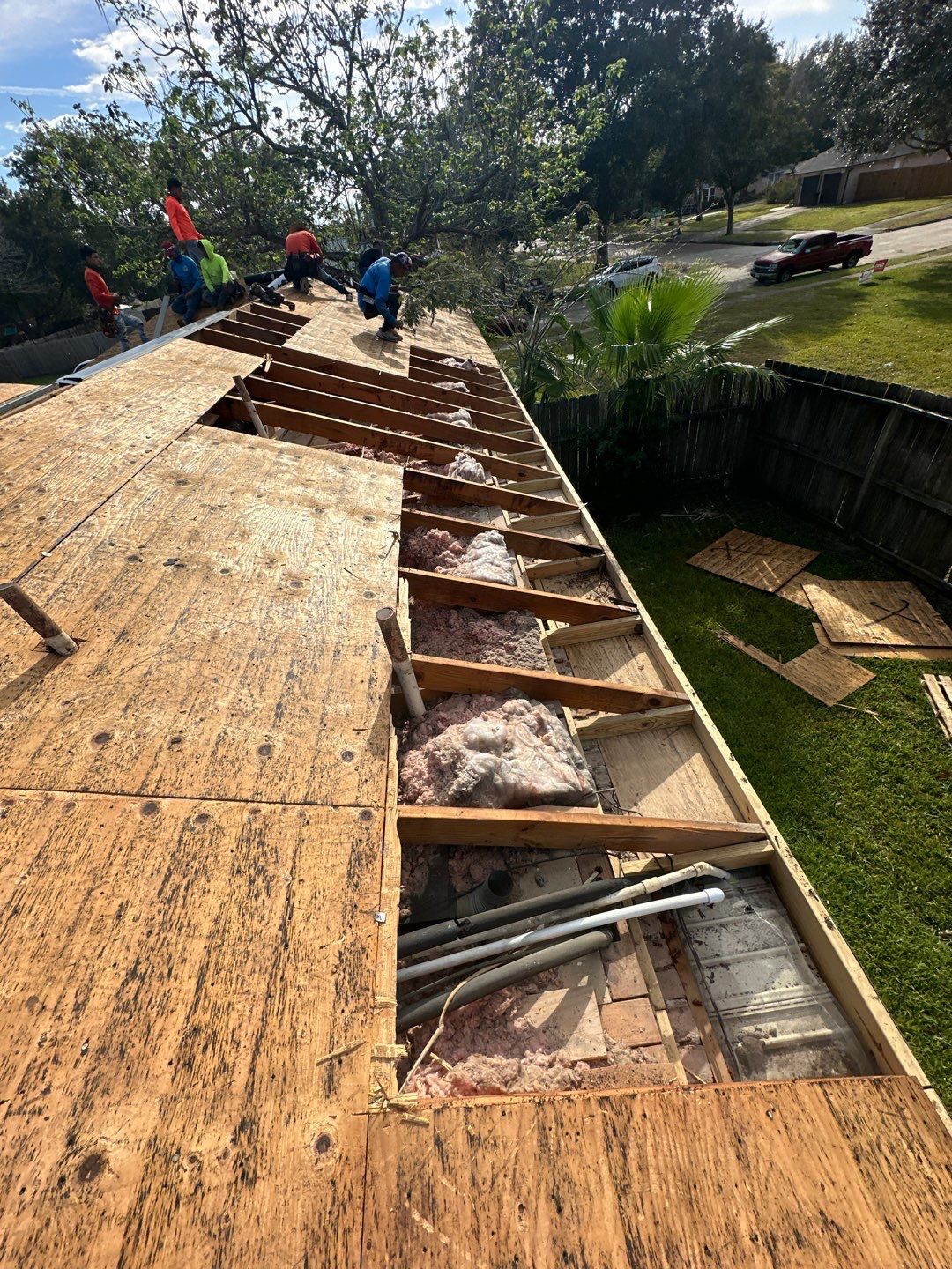 Residential Roofing Installation using Owen's Corning Duration (Lifetime) Shingles by Roof Repair Company