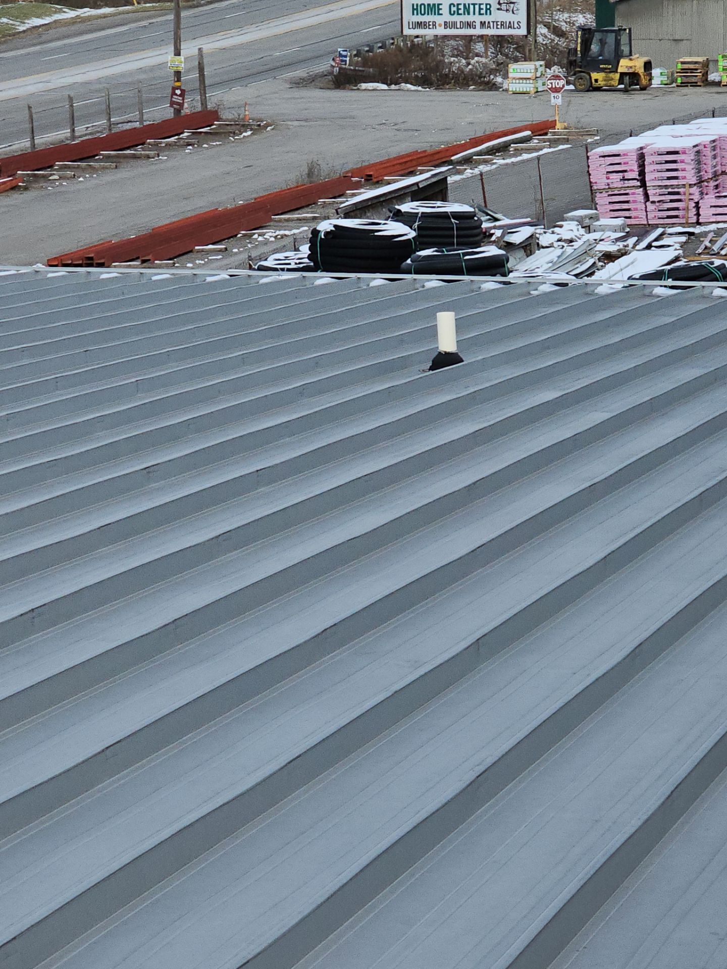 HP Starr For Lezzer Lumber  by 768 ROOF, LLC.