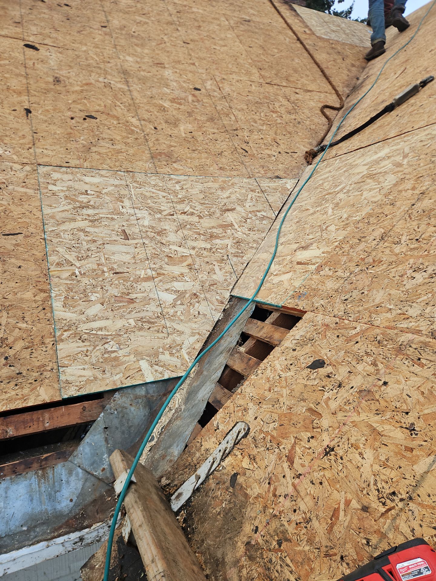 Residential Roofing Installation using IKO Dynasty (Color: Granite Black) by Orezona Building & Roofing Company, Inc.