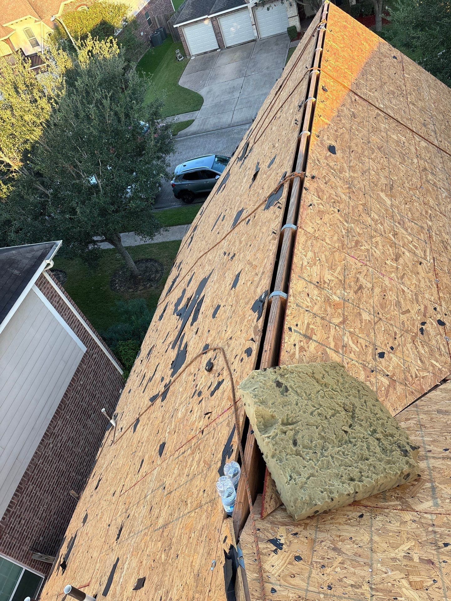 Residential Roofing Installation using Owen's Corning Duration (Lifetime) Shingles by Roof Repair Company