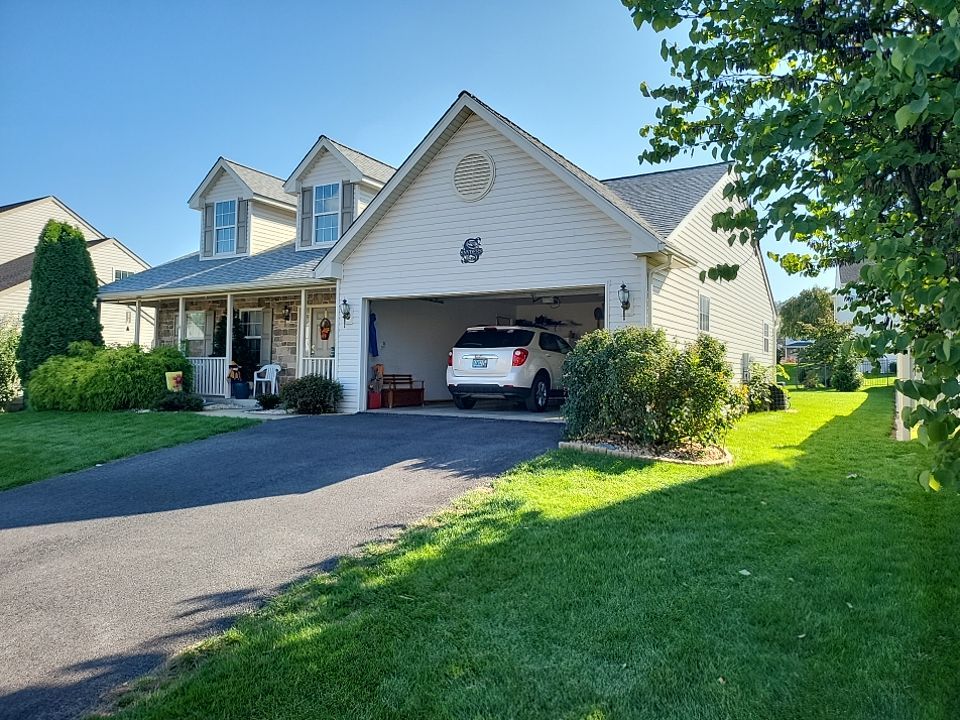 Roofing Installation using CertainTeed Landmark - Cobblestone Gray by Storm Guard of Ches-Mont PA