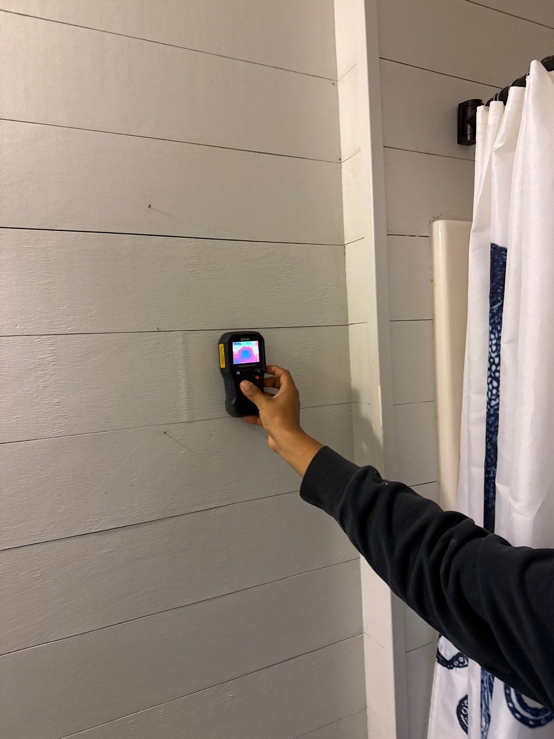 Bathroom and Crawlspace Water Damage and Mold by Healthy Home Solutions