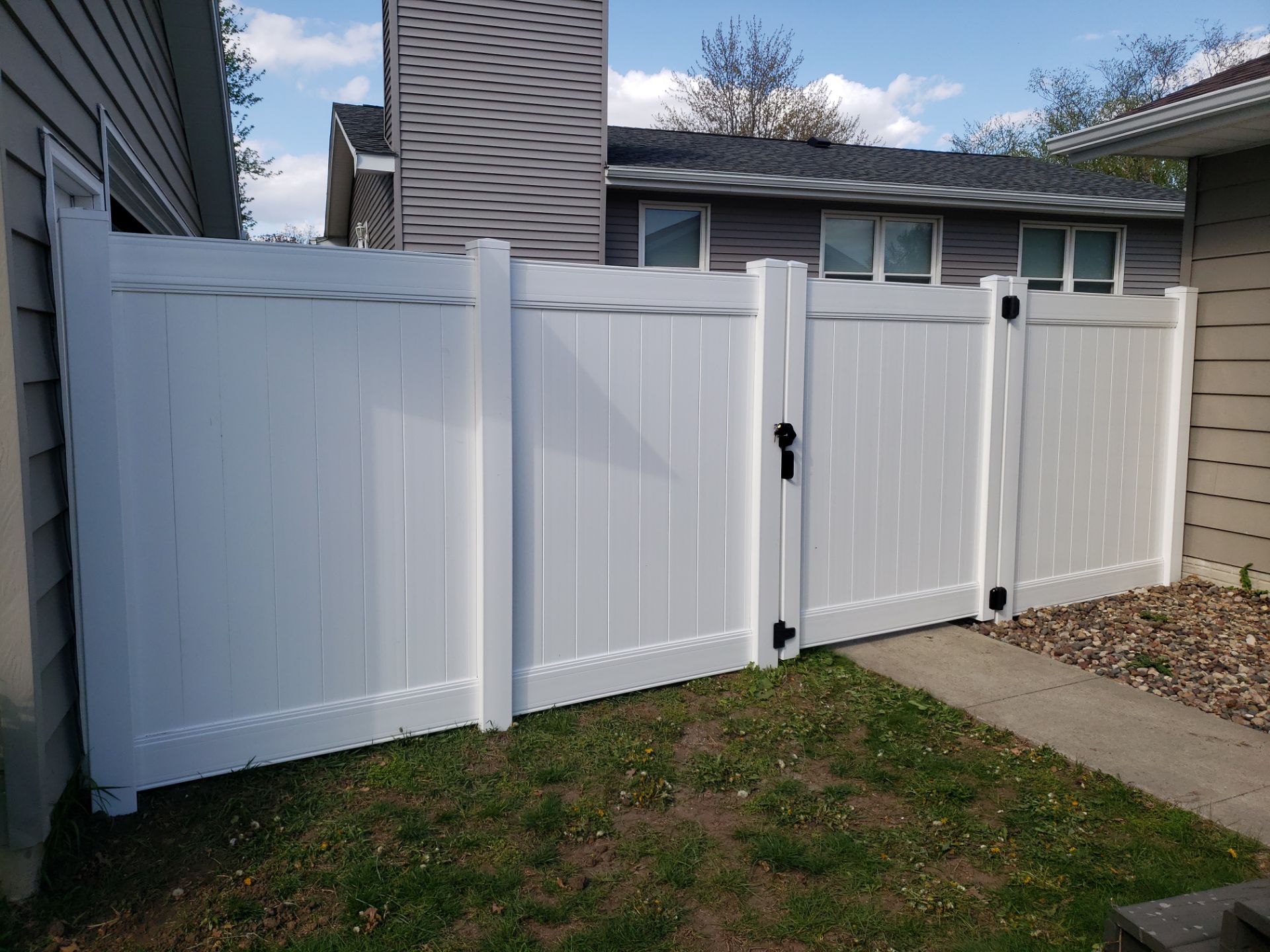 Project in Cedar Falls by Perfect Picket Fence and Stain
