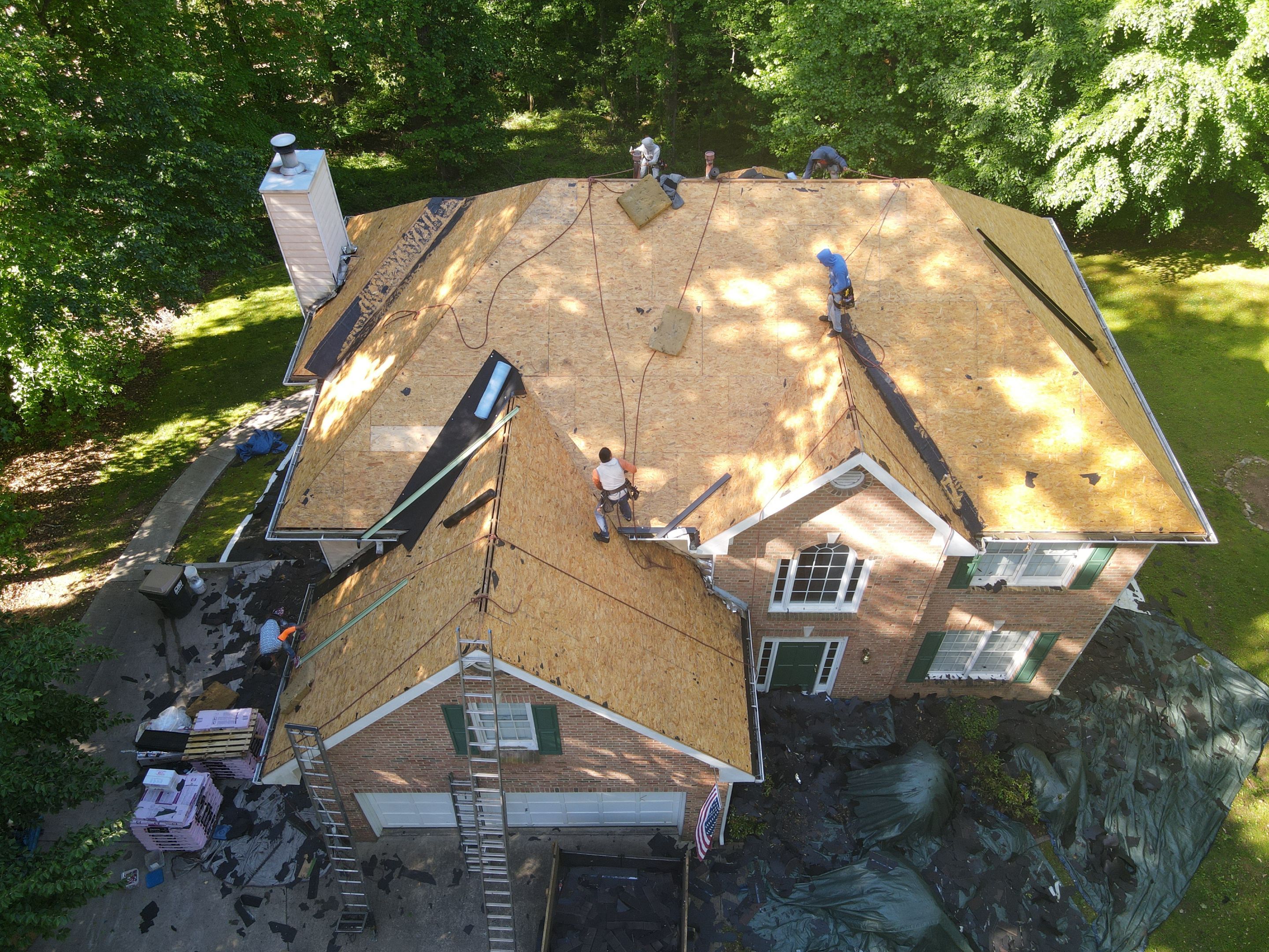 Residential Roofing Installation using Owens Corning Chateau Green  by Inspector Roofing and Restoration