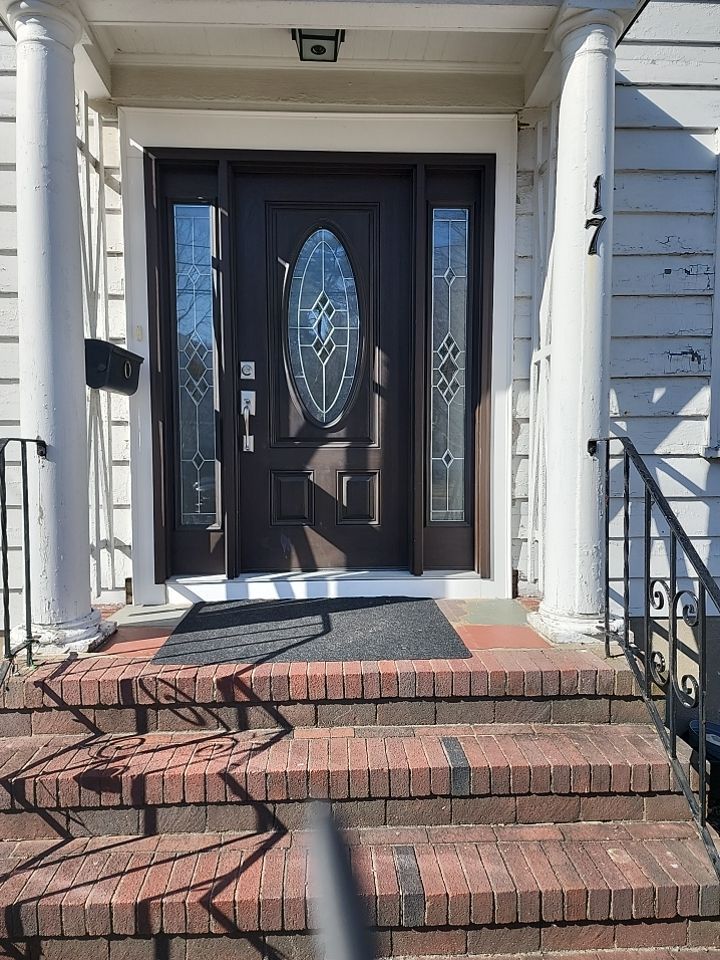 Vinyl Siding installtion in Newton, MA by UBrothers Construction