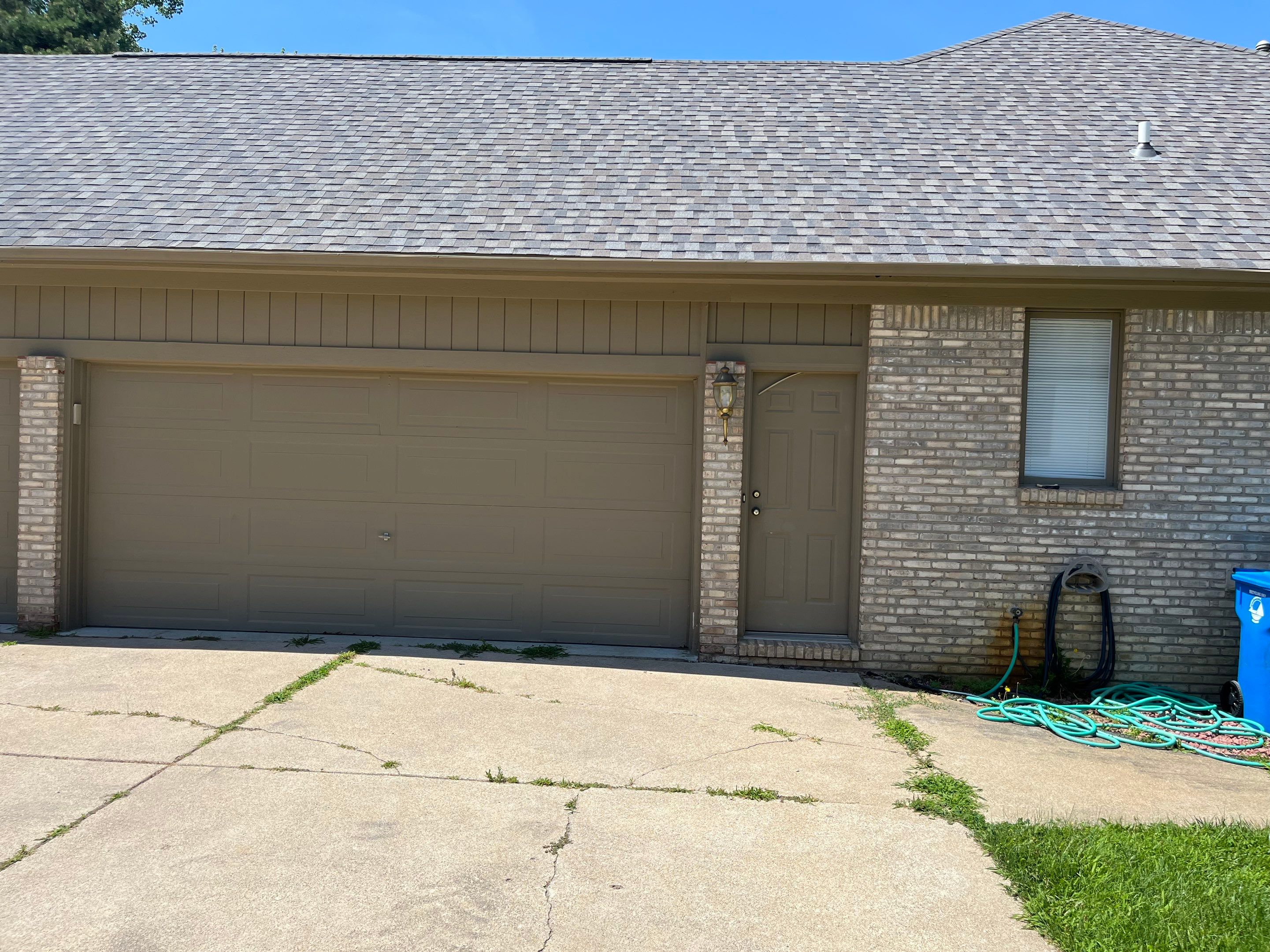 Siding Replacement using Alside Charter Oak D4.5" Laguna Blue by 180 Contractors