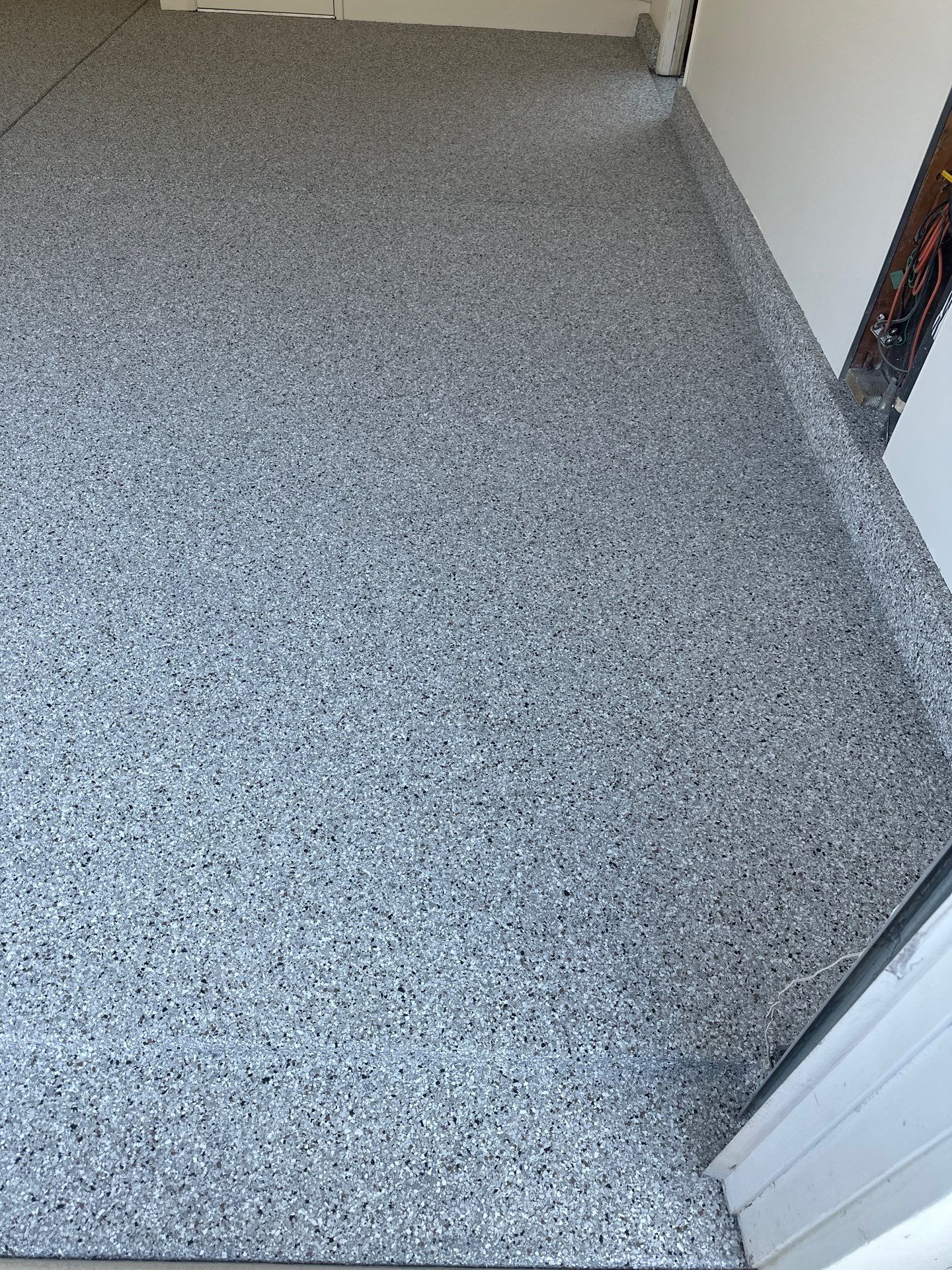 San Luis Obispo Garage Floor Polyurea Coating with Coyote Chips by MGP Coatings