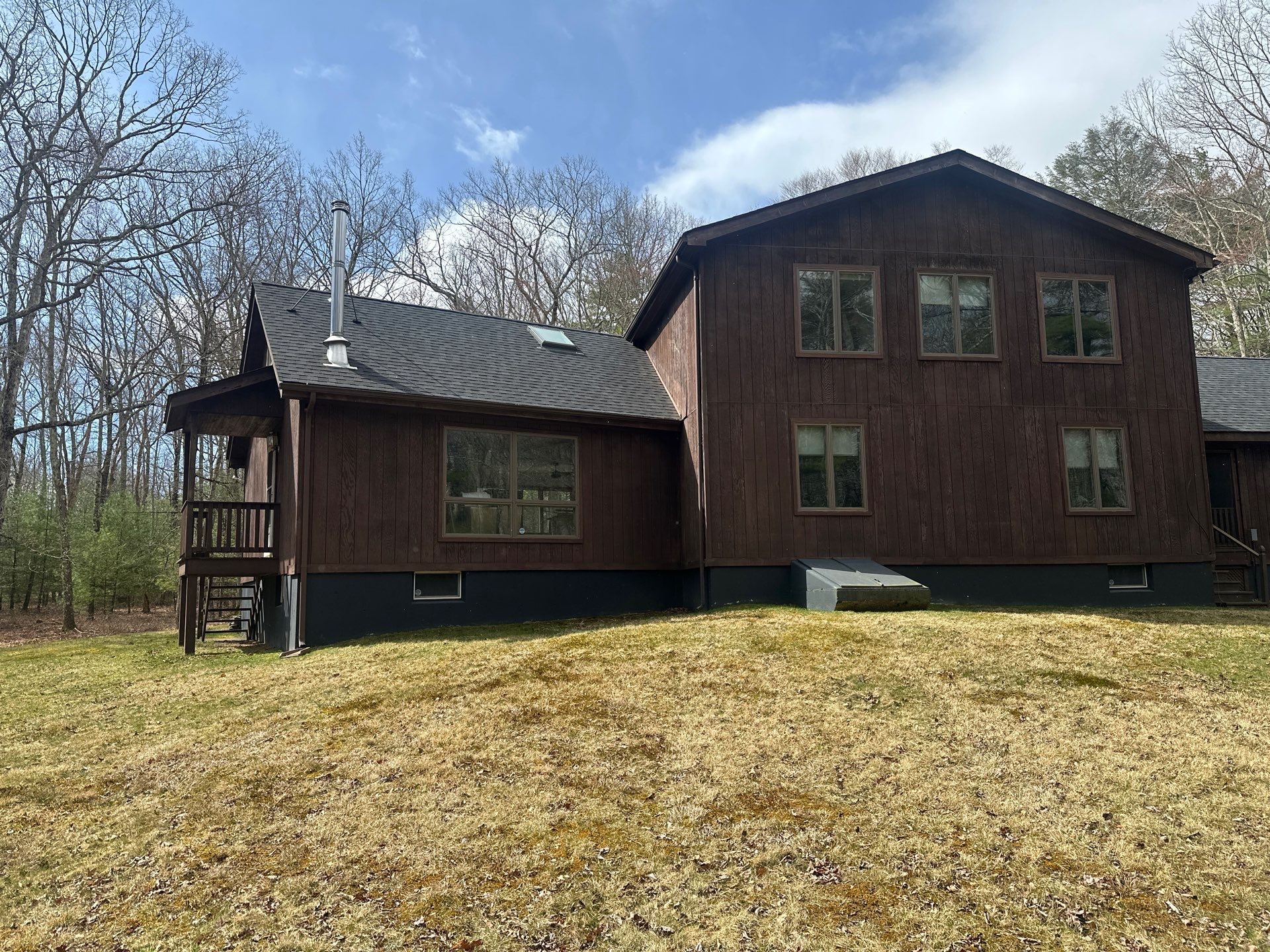 Residential Roofing Installation using GAF Roofing by roberts roofing