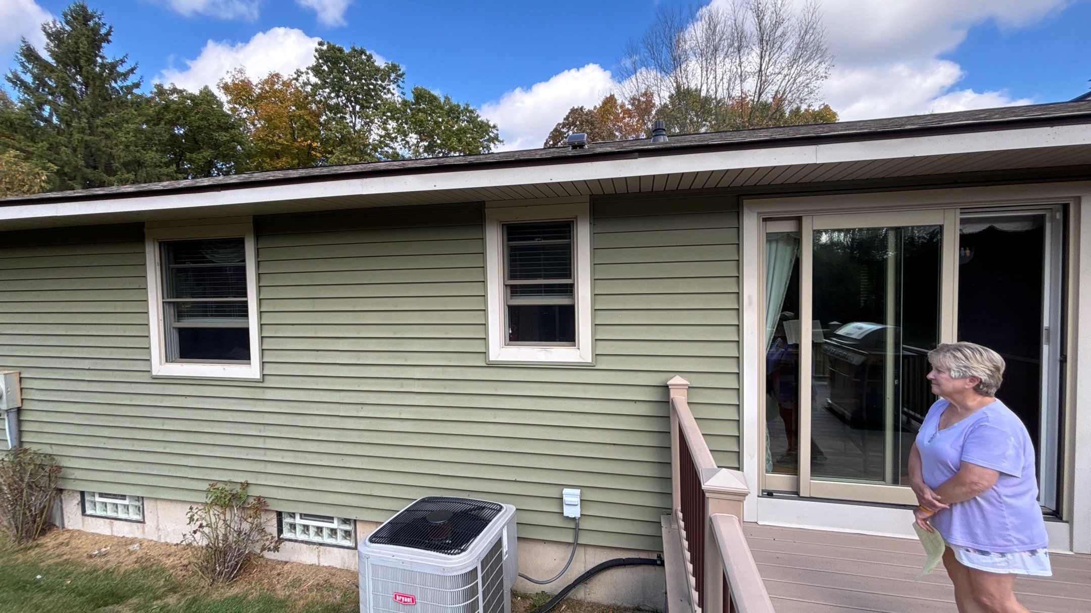 Roof Replacement using Owens Corning Sand Castle and Siding Replacement using Odyssey Plus D4" Wood Grain by 180 Contractors