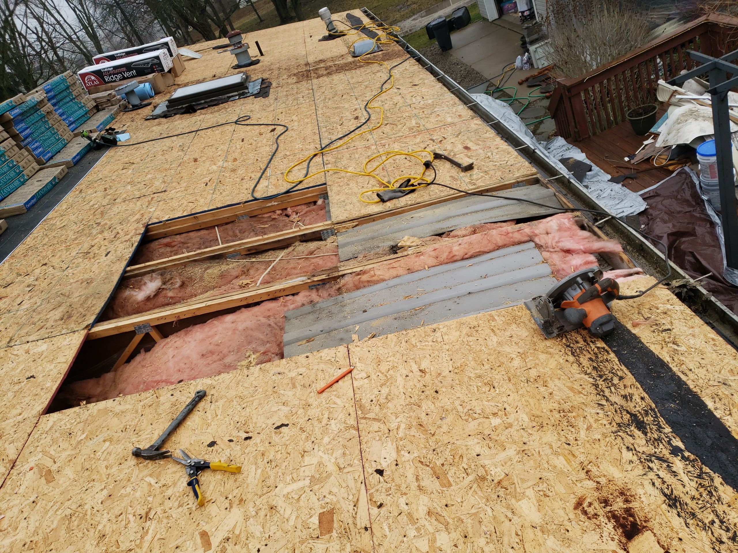 CERTAINTEED LANDMARK COLOR: BURNT SIENNA DRIP EDGE: MUSKET BROWN by Eagle Eye Roofing