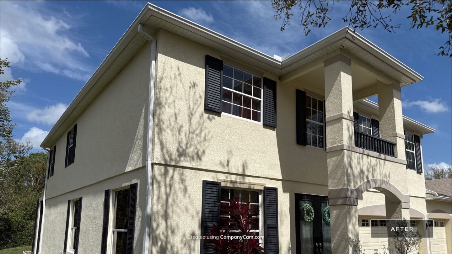 Barrington Ridge 2-Story House & Driveway Cleaning – Before & After Transformation! by Sunshine AquaWash