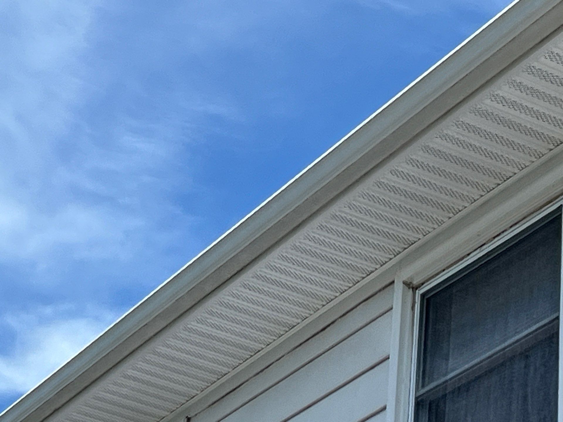 Soffit/fascia replacement by Nitro Roofing and Construction