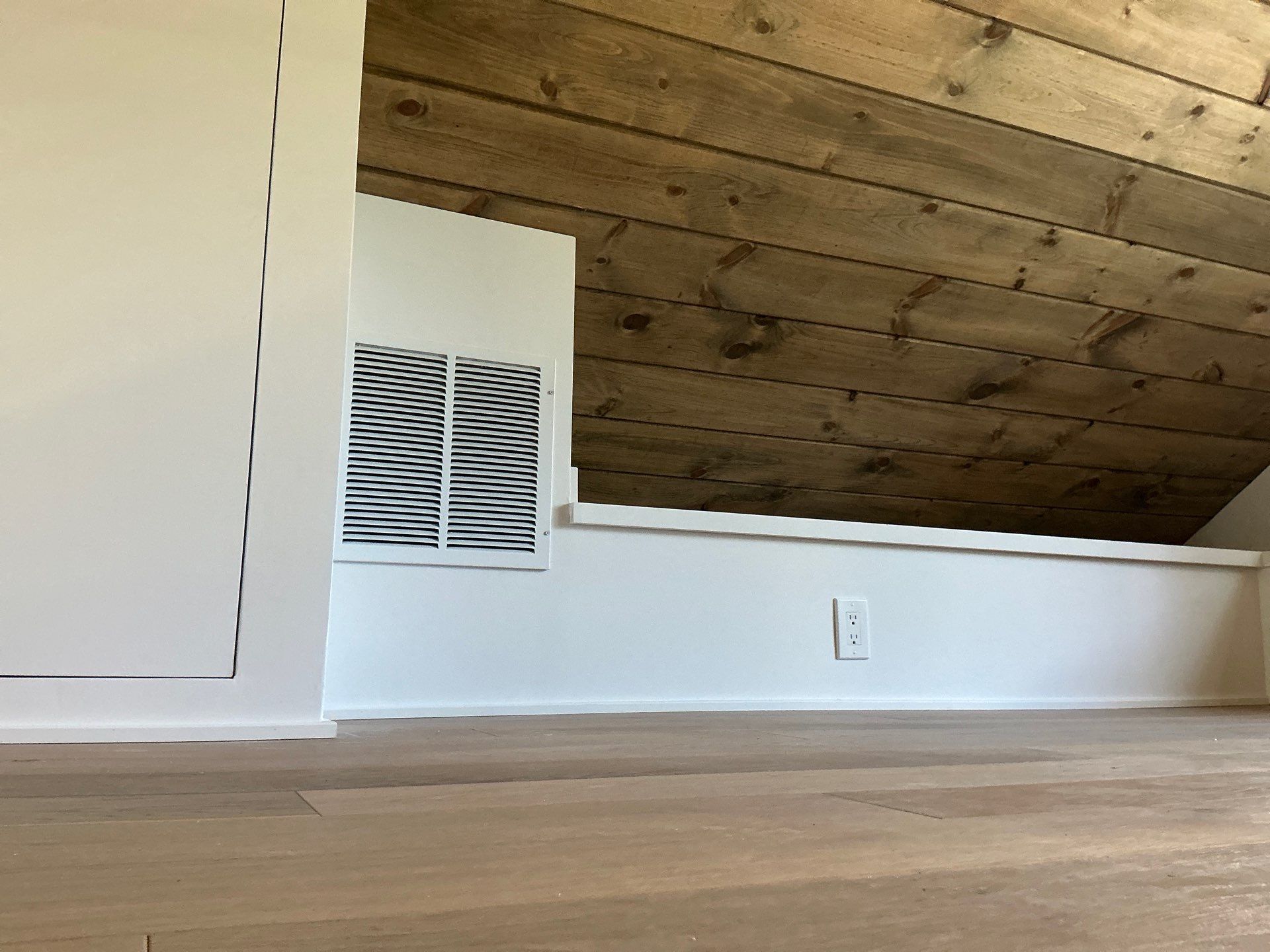 Beacon/Fishkill, NY — Whole-Home Energy Retrofit with Carrier Multiport Heat Pump by Shelter Air