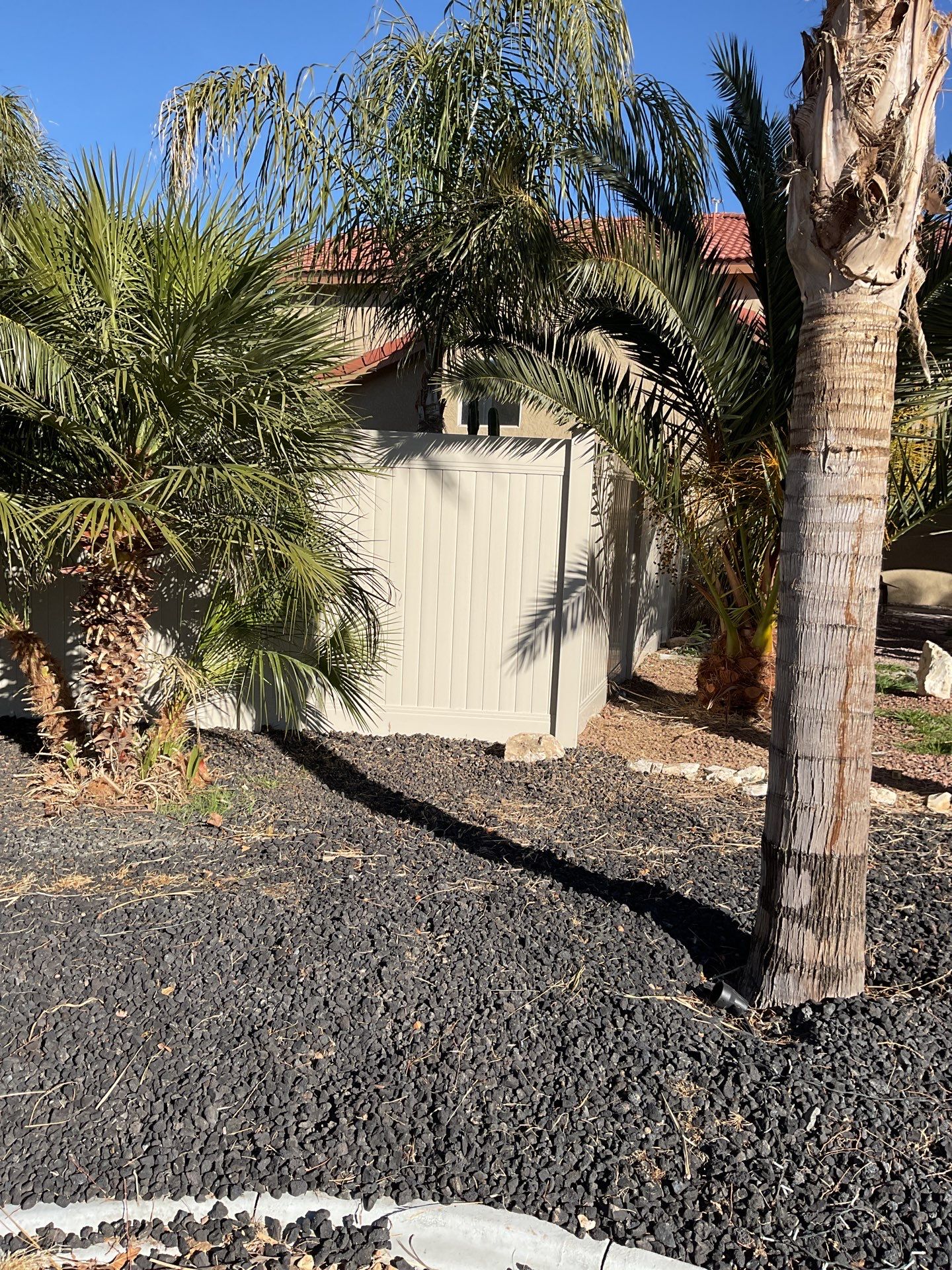Beautiful vinyl fence installation by Fence Guys Inc.