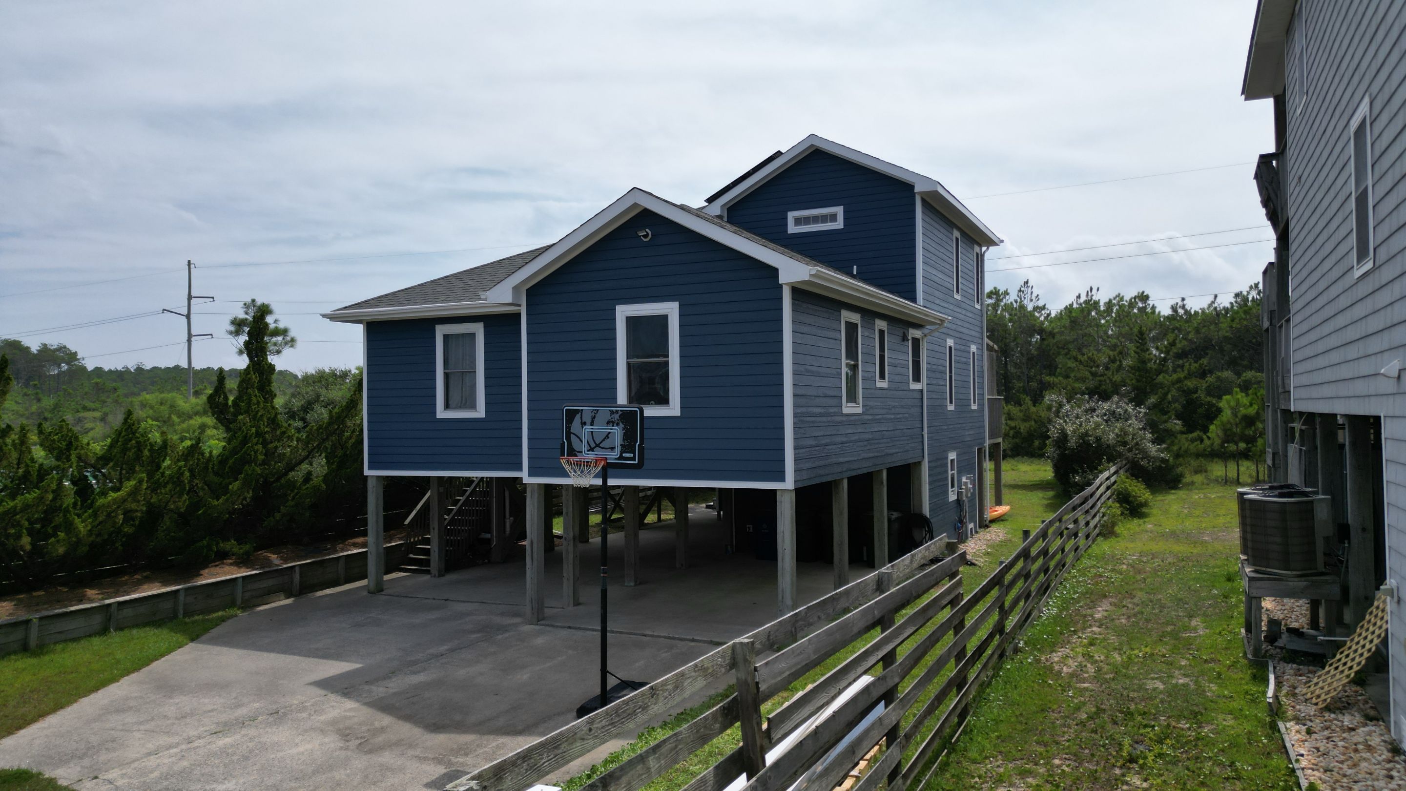 Siding Installation using LP Smart Siding by Gallop Roofing & Remodeling, Inc.